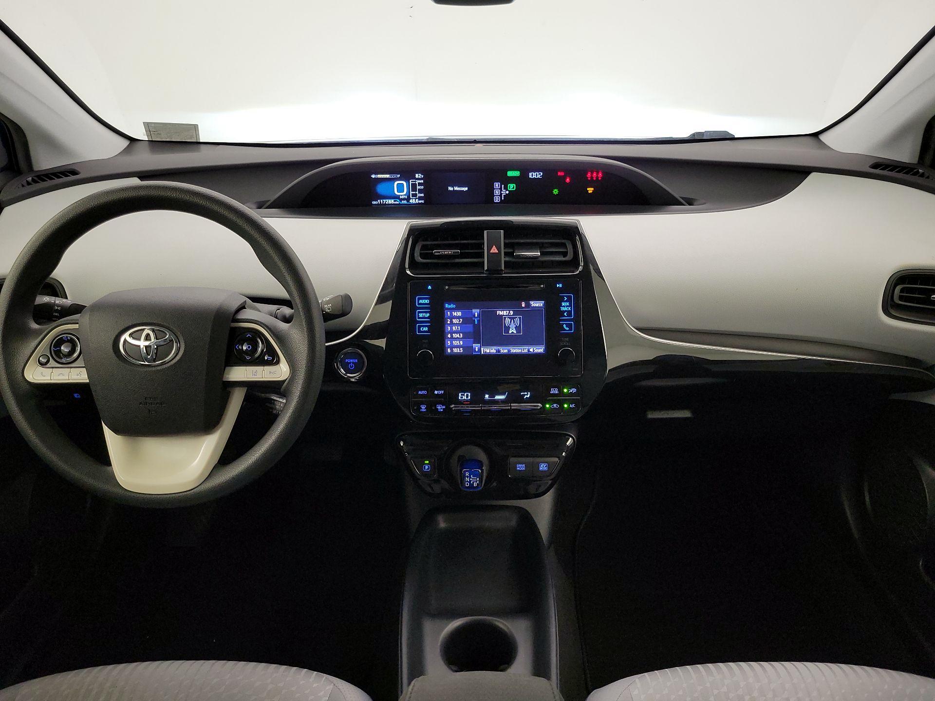 Thumbnail: 2017 Toyota Prius - 9