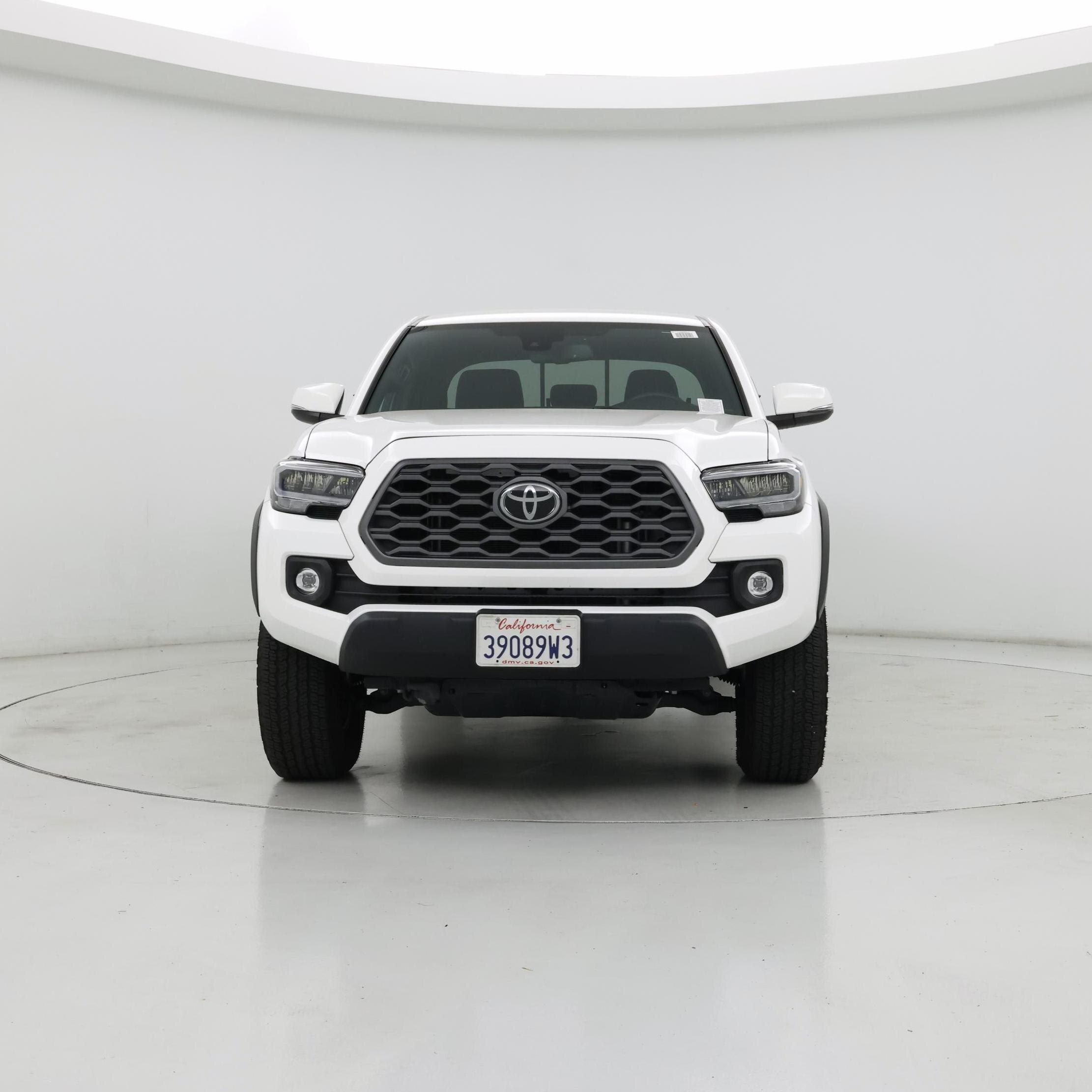 Thumbnail: 2023 Toyota Tacoma - 5