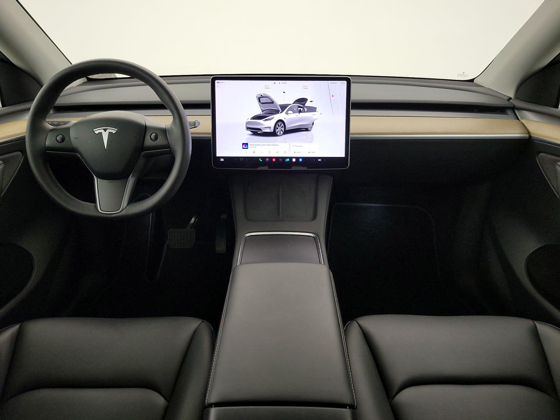 Thumbnail: 2023 Tesla Model Y - 9