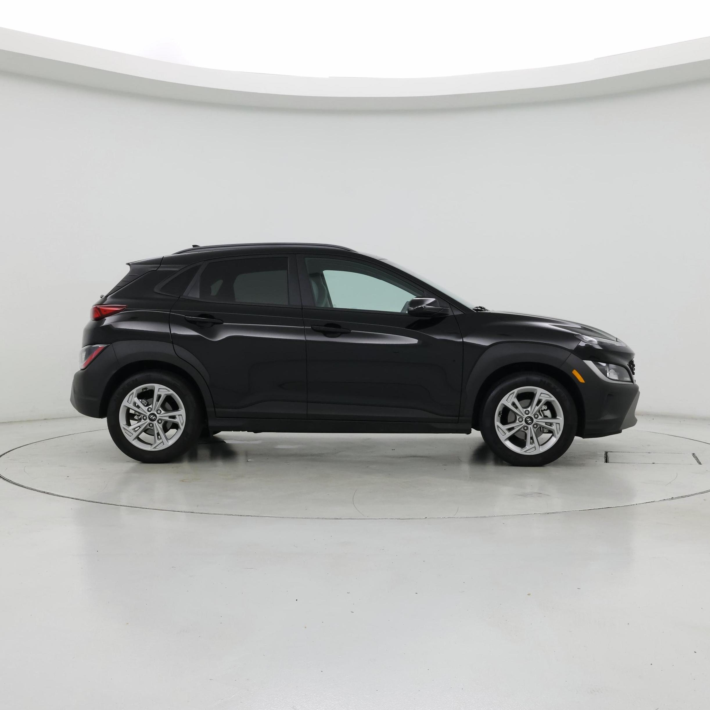 Thumbnail: 2023 Hyundai Kona - 7