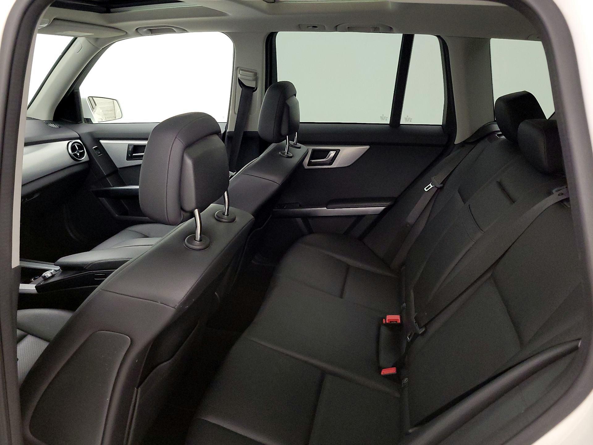 Thumbnail: 2015 Mercedes-Benz GLK - 19