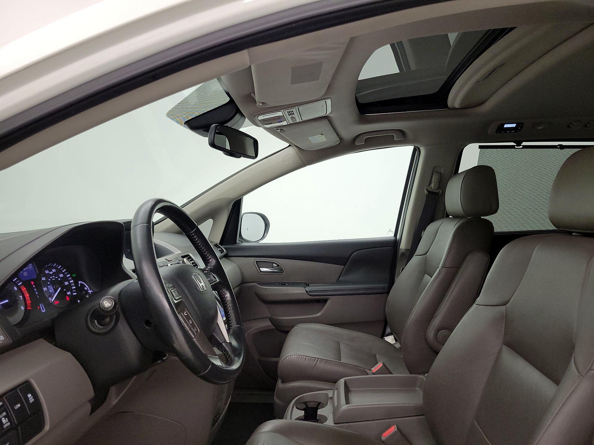 Thumbnail: 2016 Honda Odyssey - 20