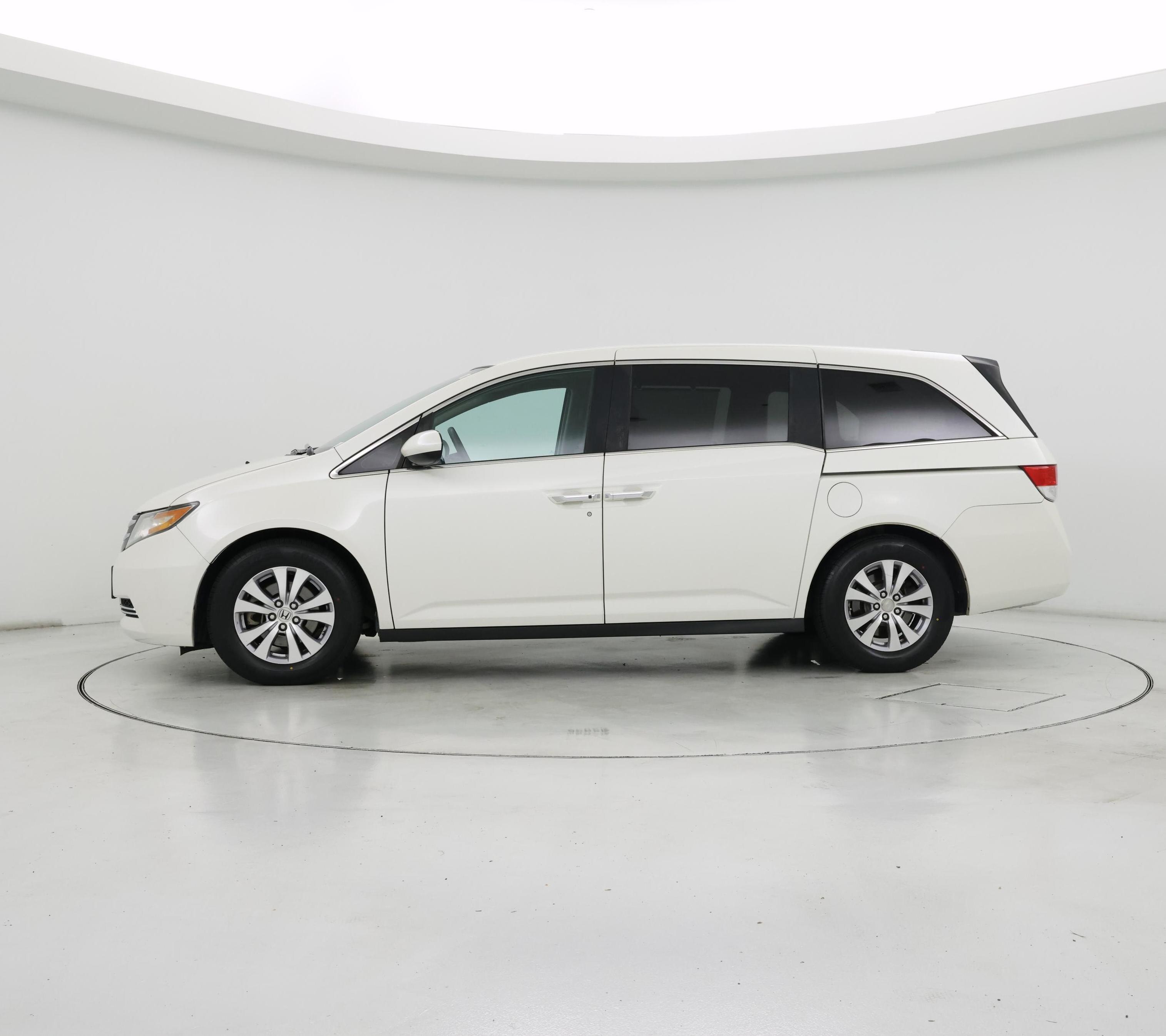 Thumbnail: 2016 Honda Odyssey - 3