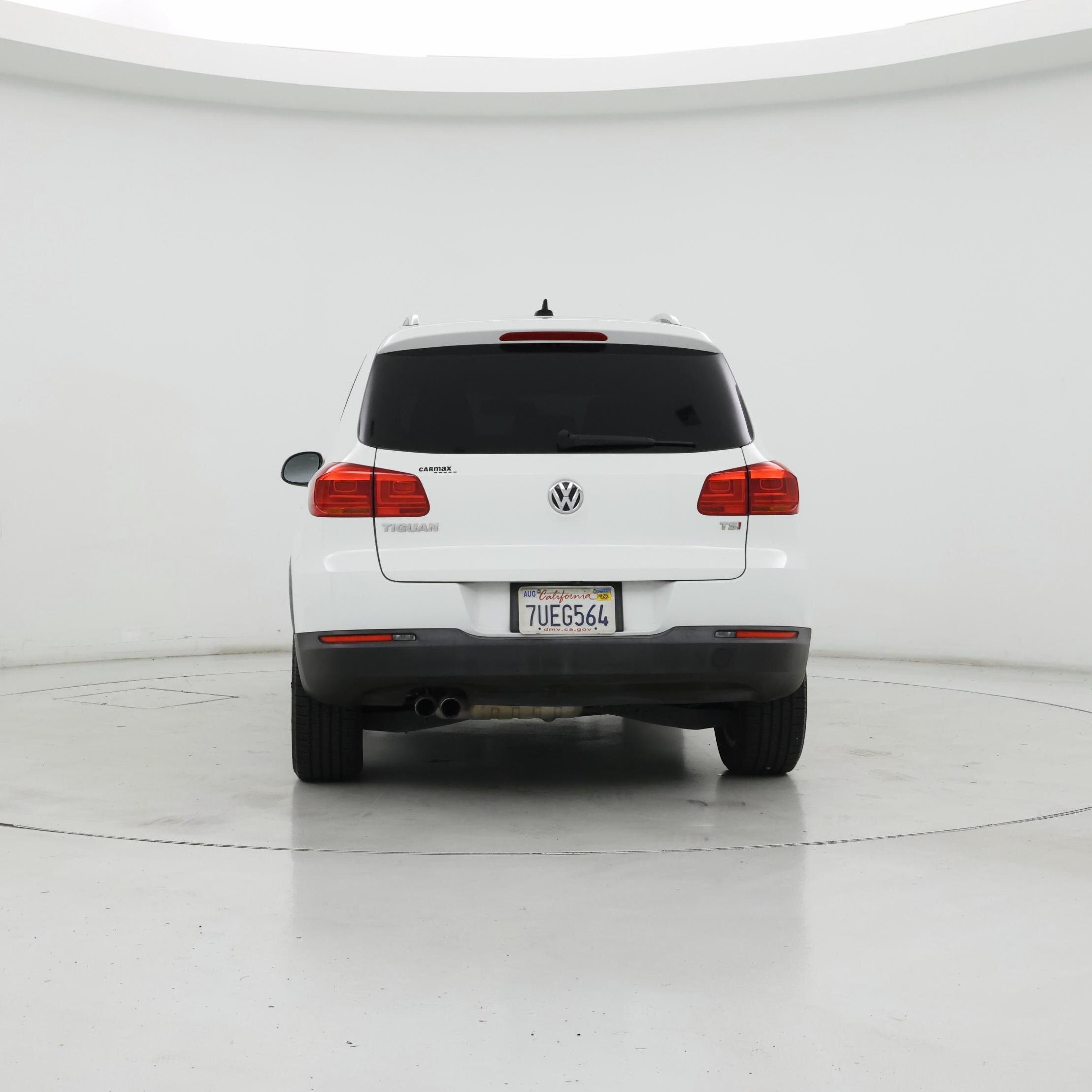 Thumbnail: 2017 Volkswagen Tiguan - 6