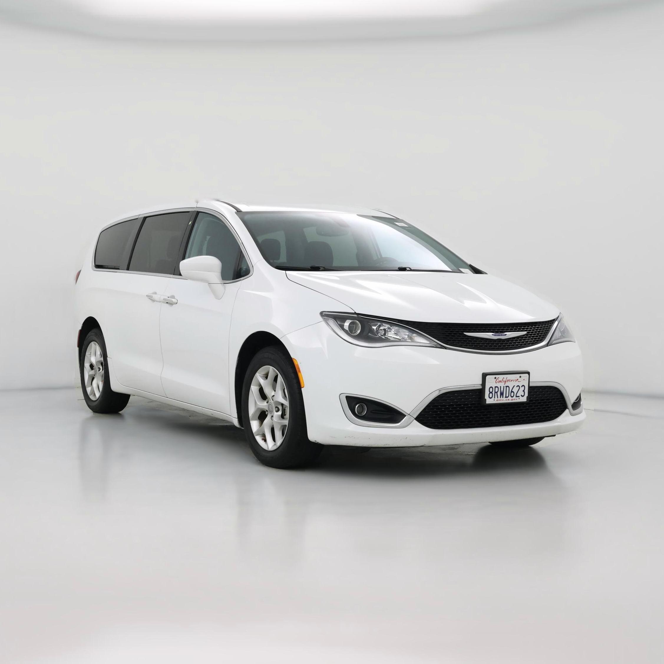 Thumbnail: 2020 Chrysler Pacifica - 1