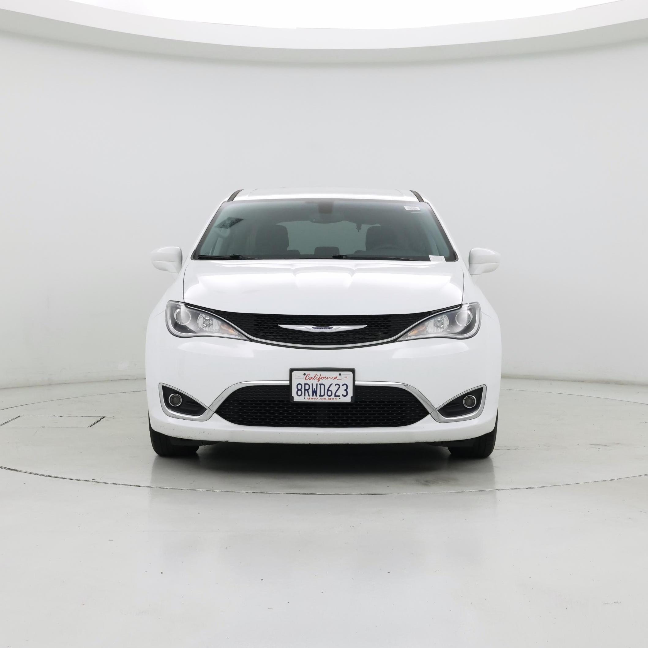 Thumbnail: 2020 Chrysler Pacifica - 5