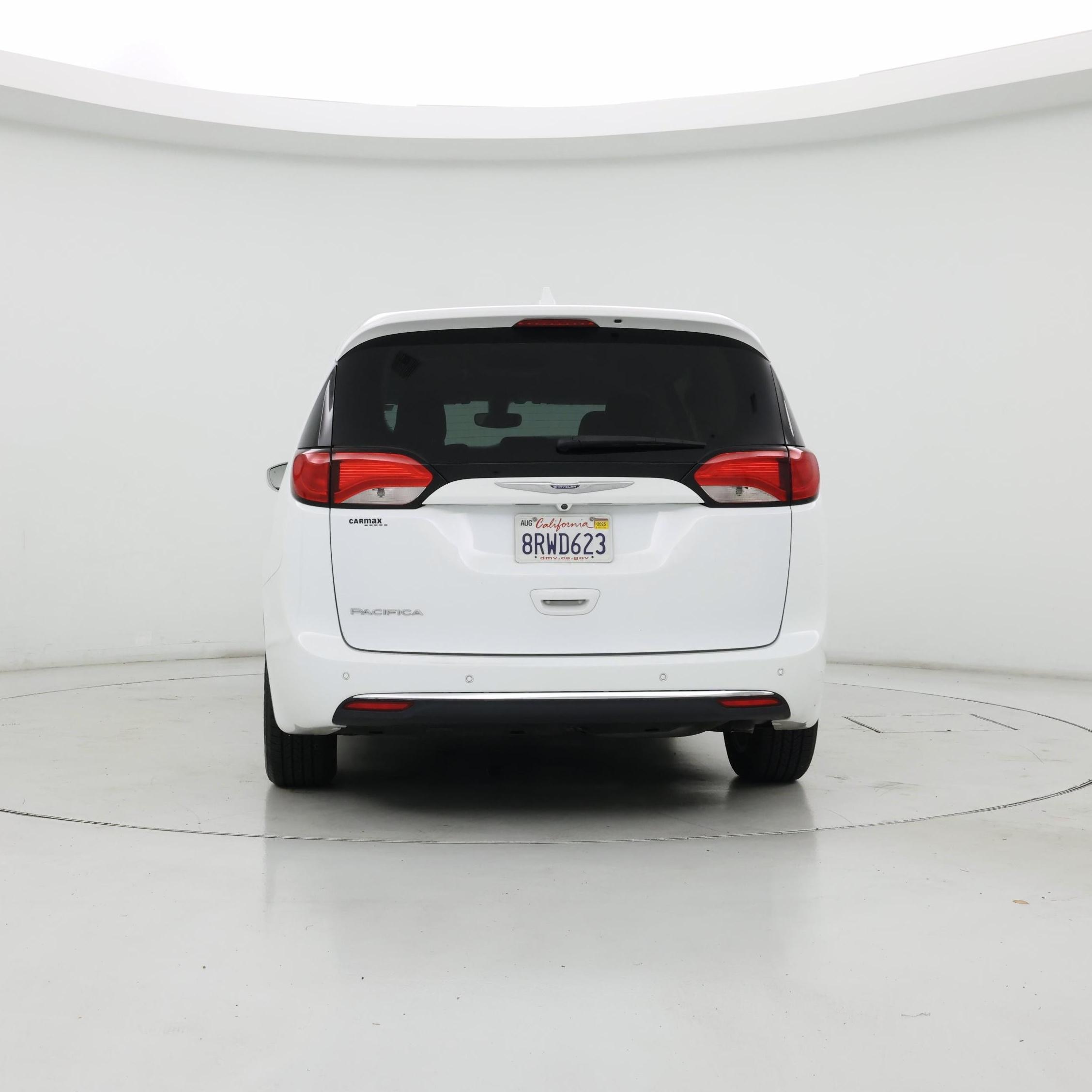 Thumbnail: 2020 Chrysler Pacifica - 6