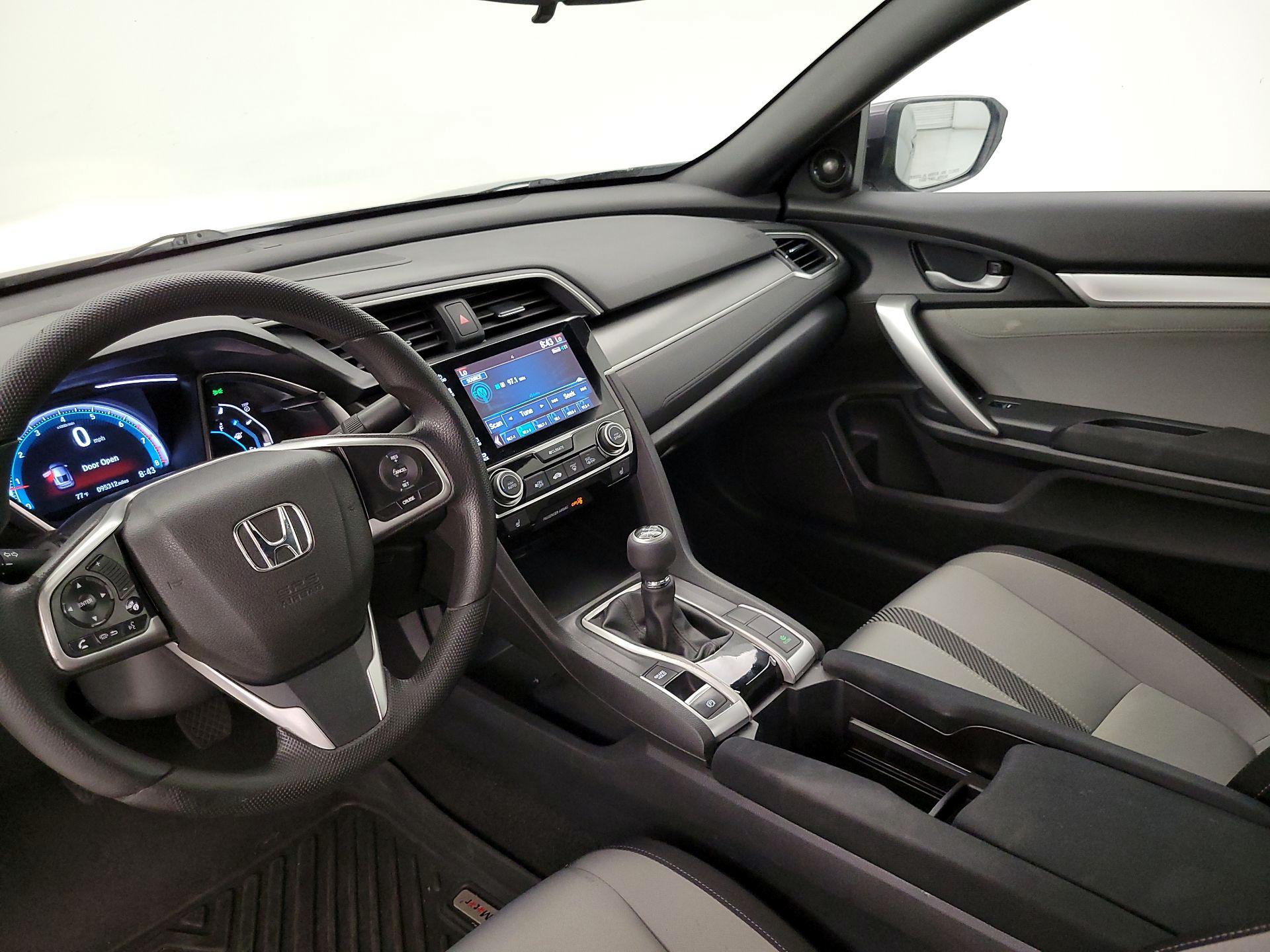 Thumbnail: 2017 Honda Civic - 9