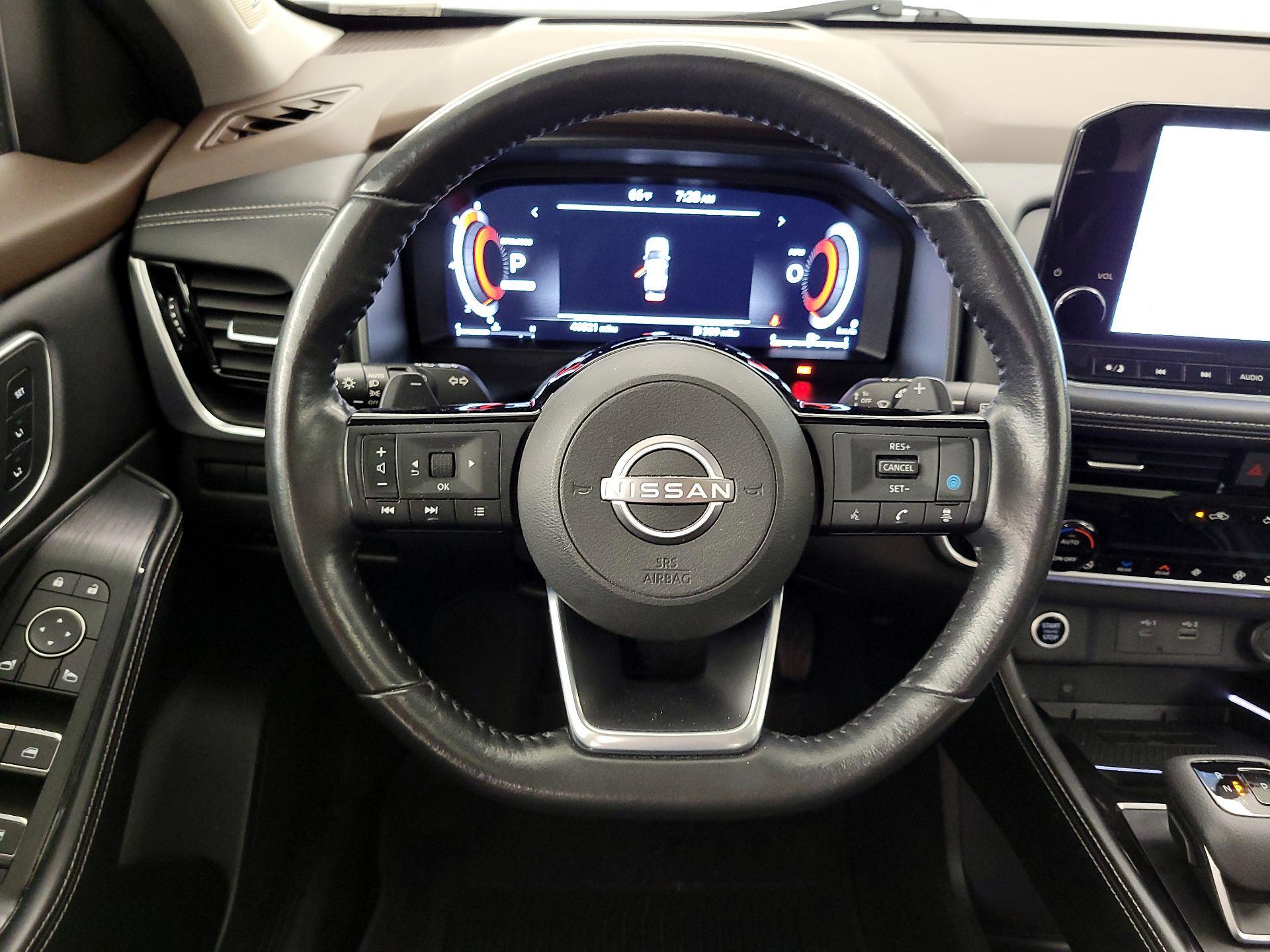 Thumbnail: 2022 Nissan Rogue - 10