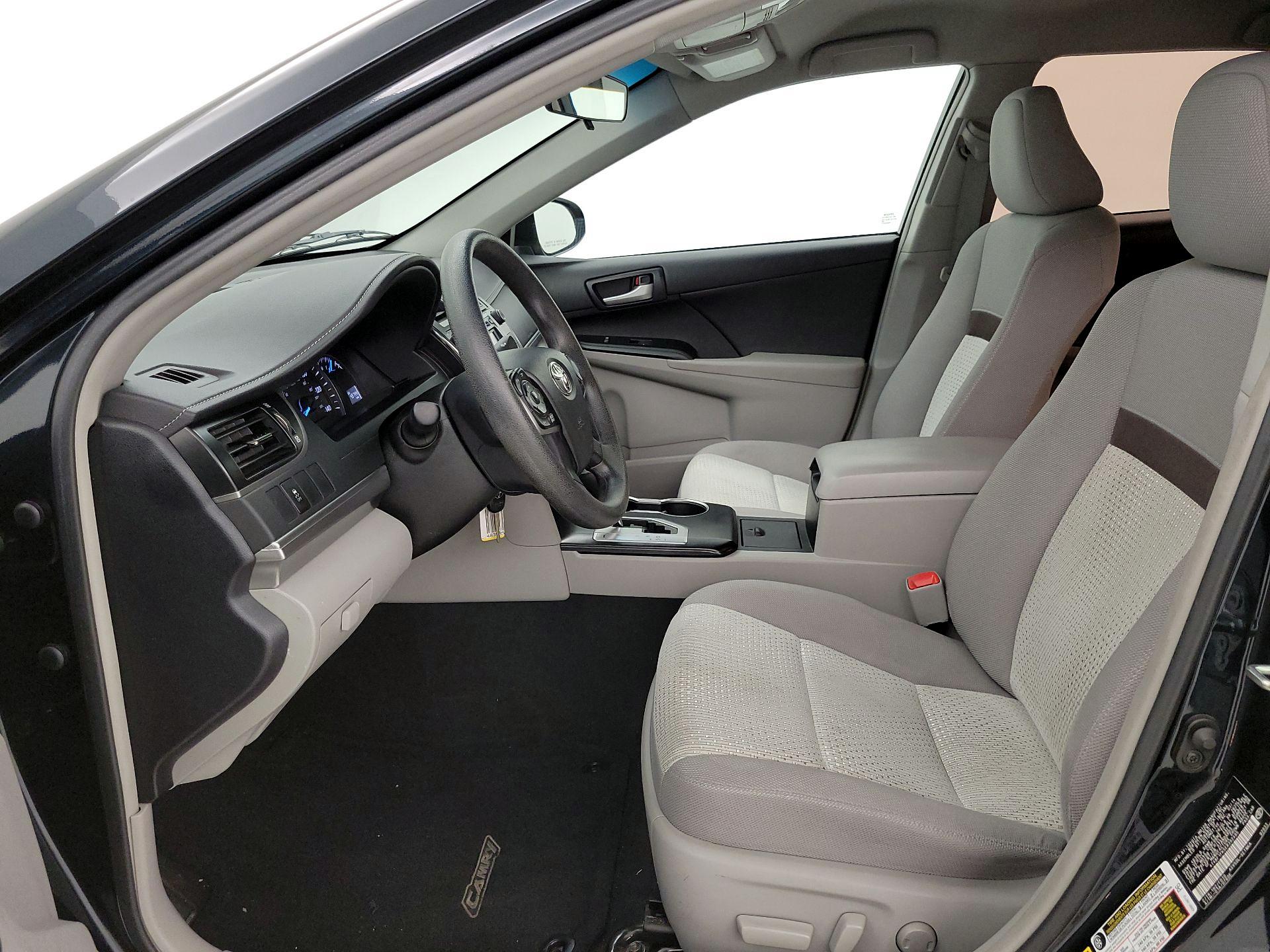 Thumbnail: 2014 Toyota Camry - 11