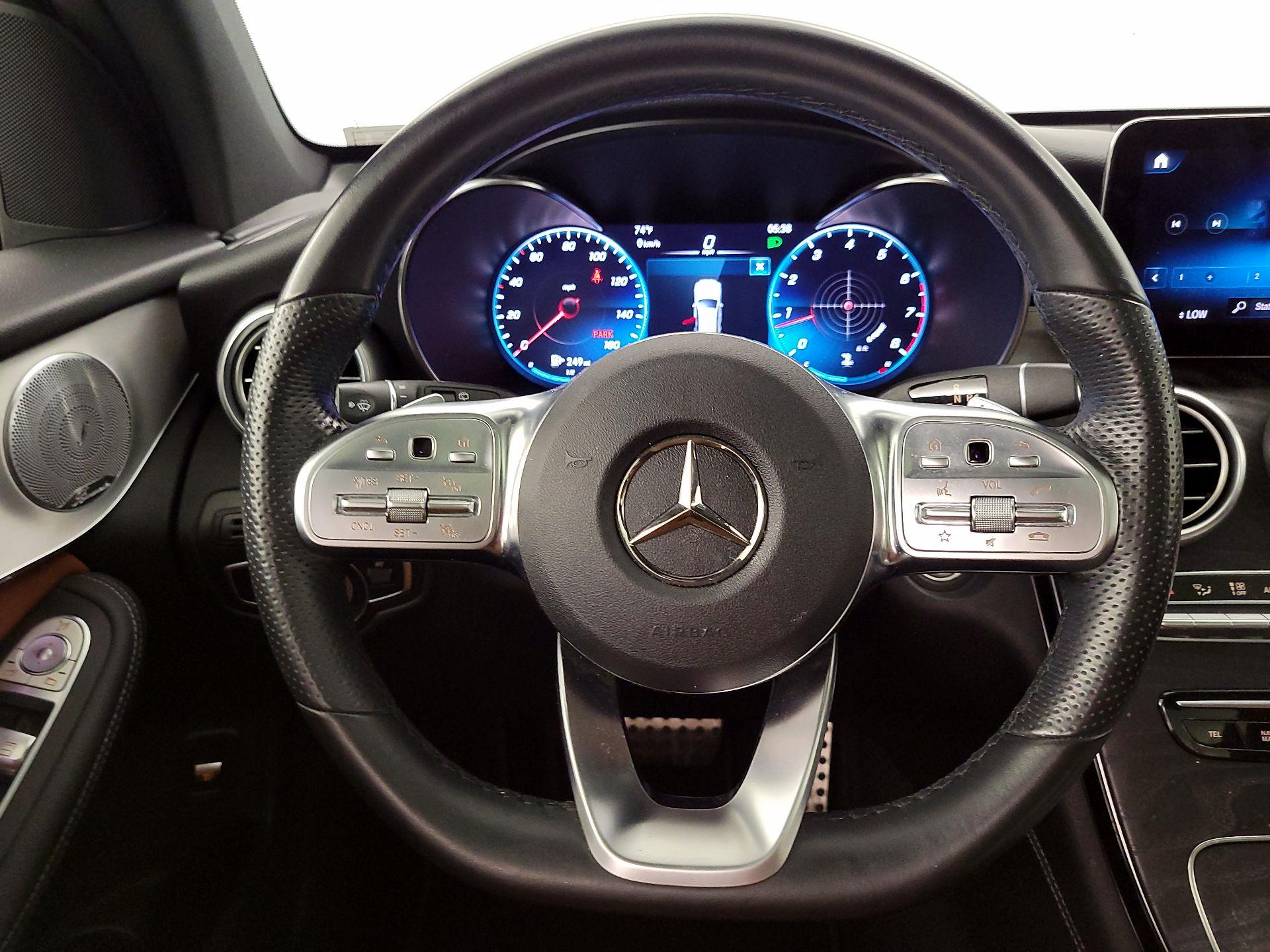 Thumbnail: 2021 Mercedes-Benz GLC - 10