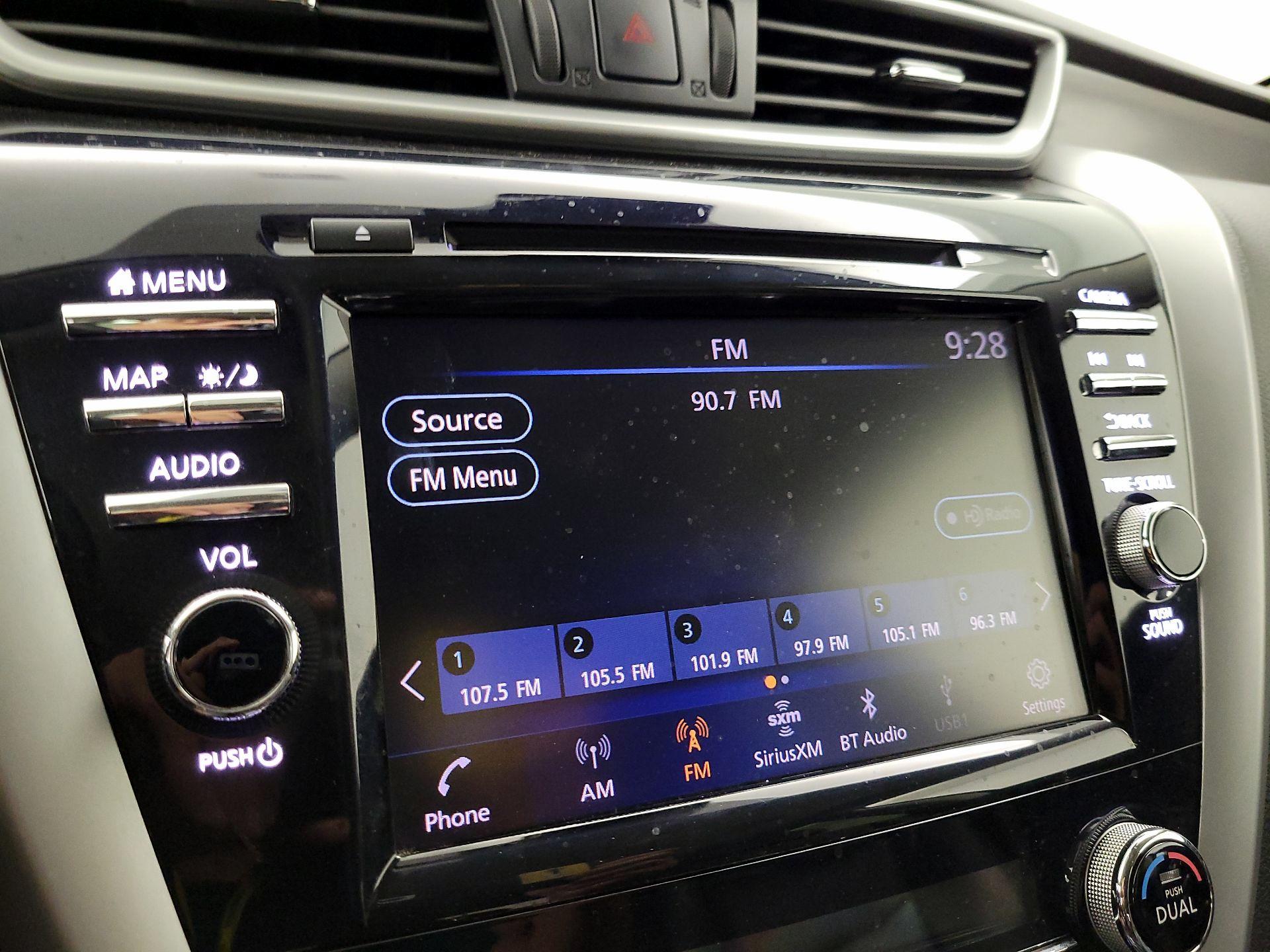 Thumbnail: 2019 Nissan Murano - 16