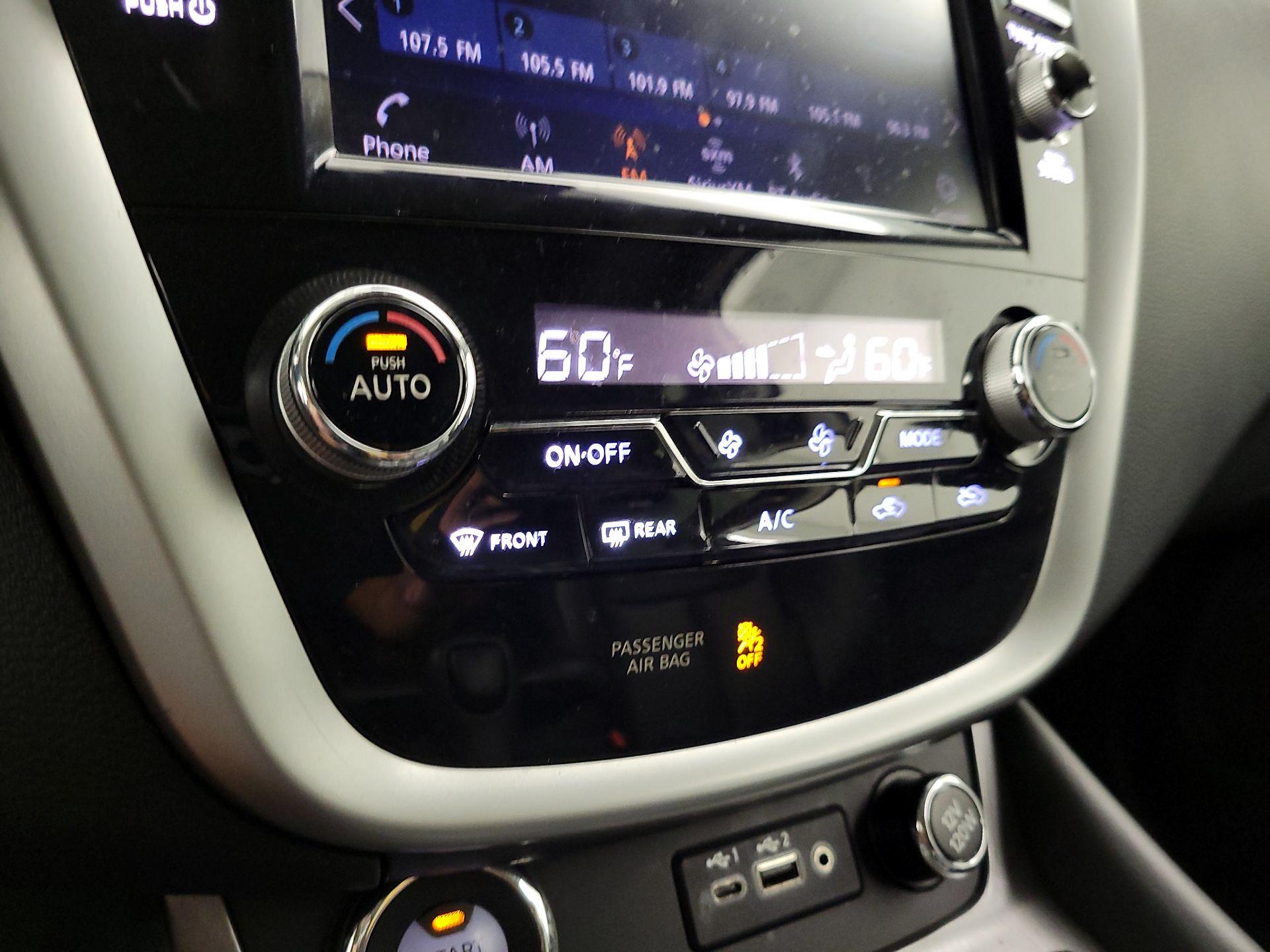 Thumbnail: 2019 Nissan Murano - 17