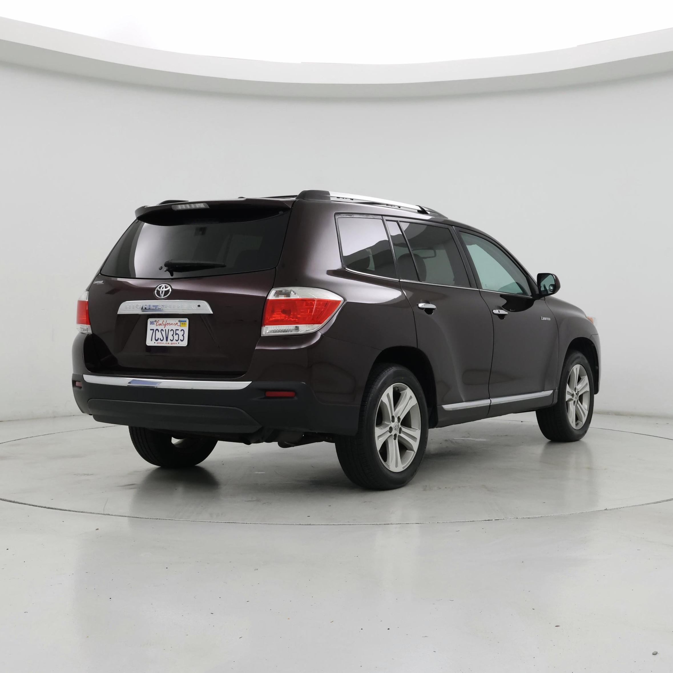 Thumbnail: 2013 Toyota Highlander - 8
