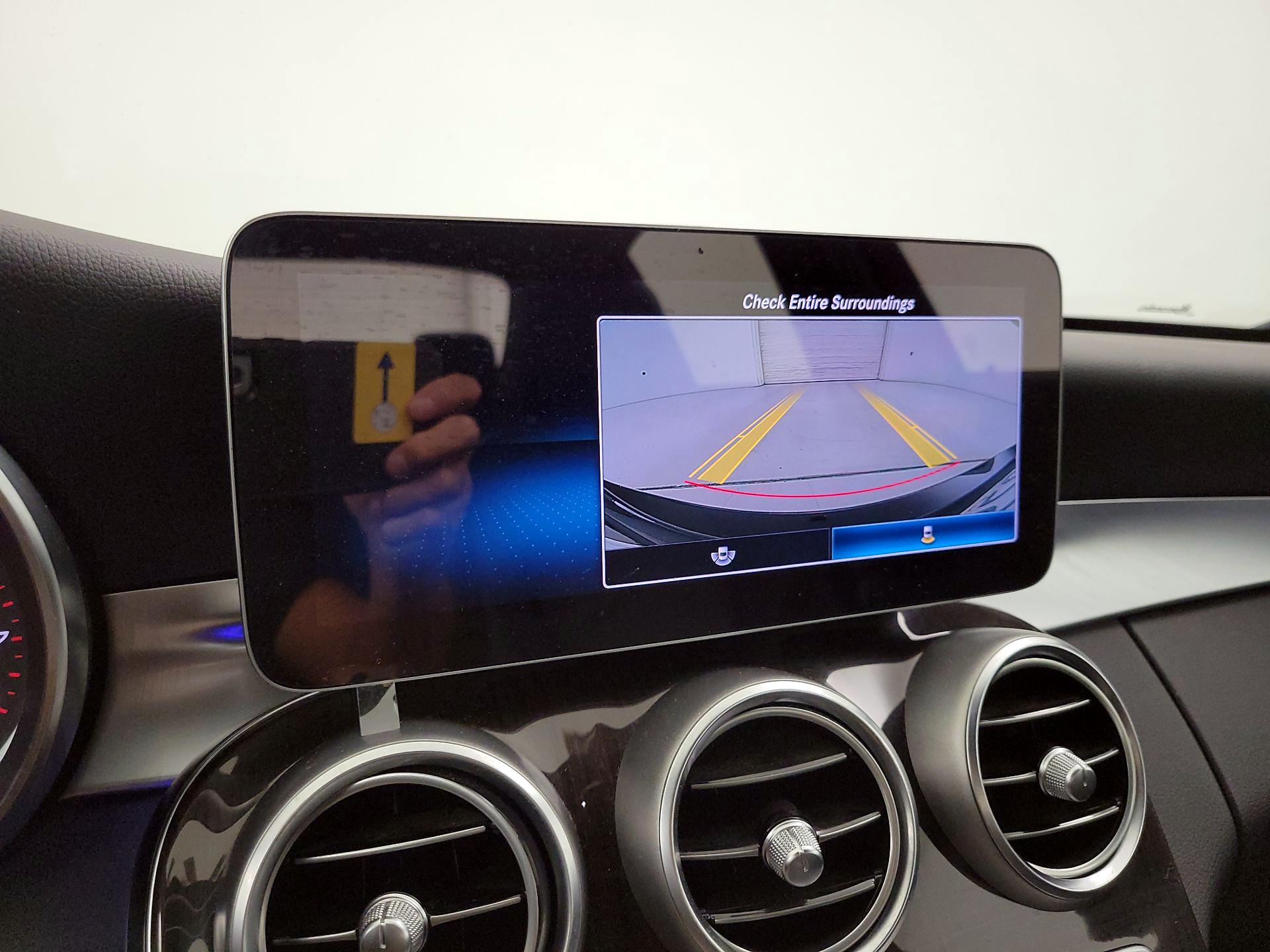 Thumbnail: 2020 Mercedes-Benz C-Class - 14
