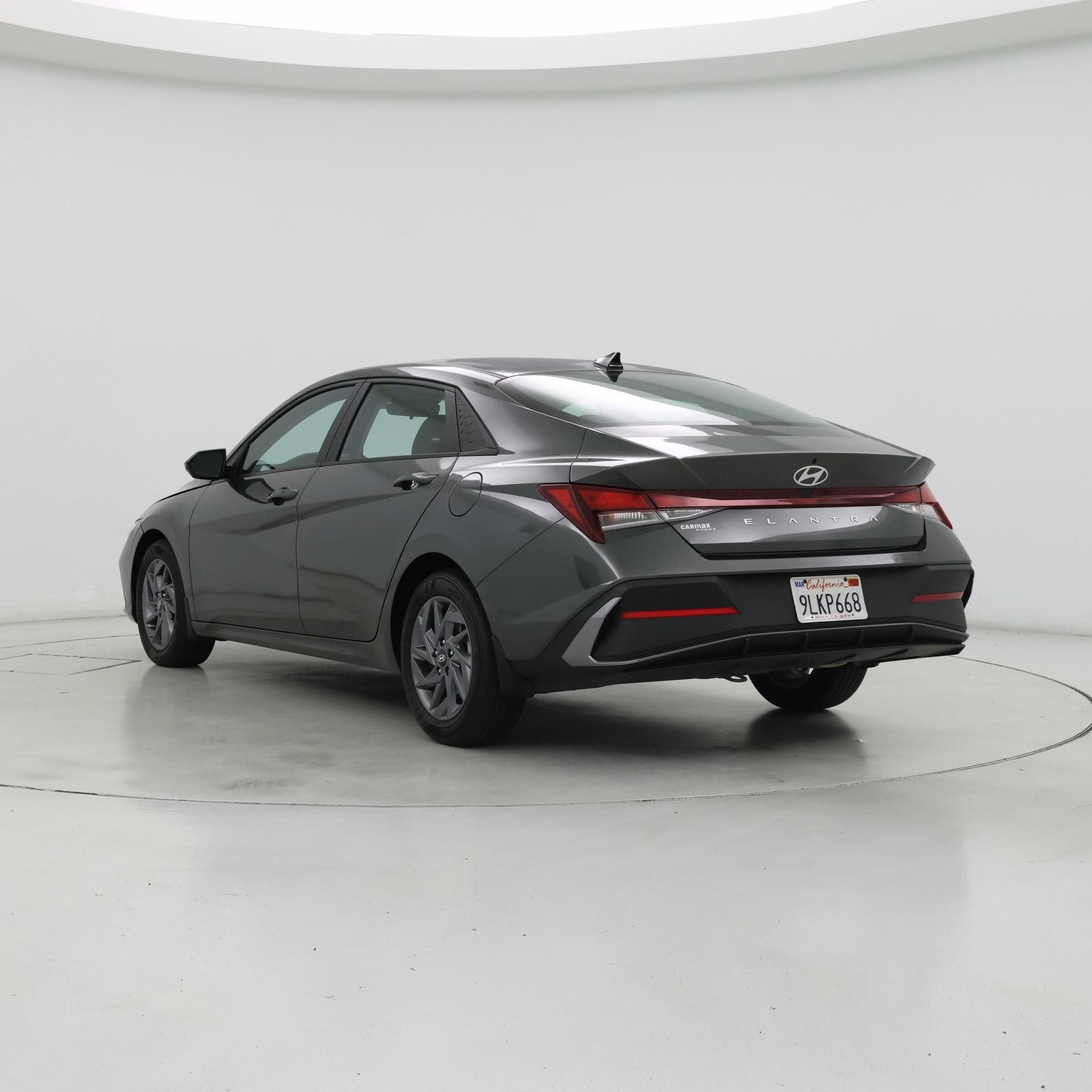 Thumbnail: 2024 Hyundai Elantra - 2