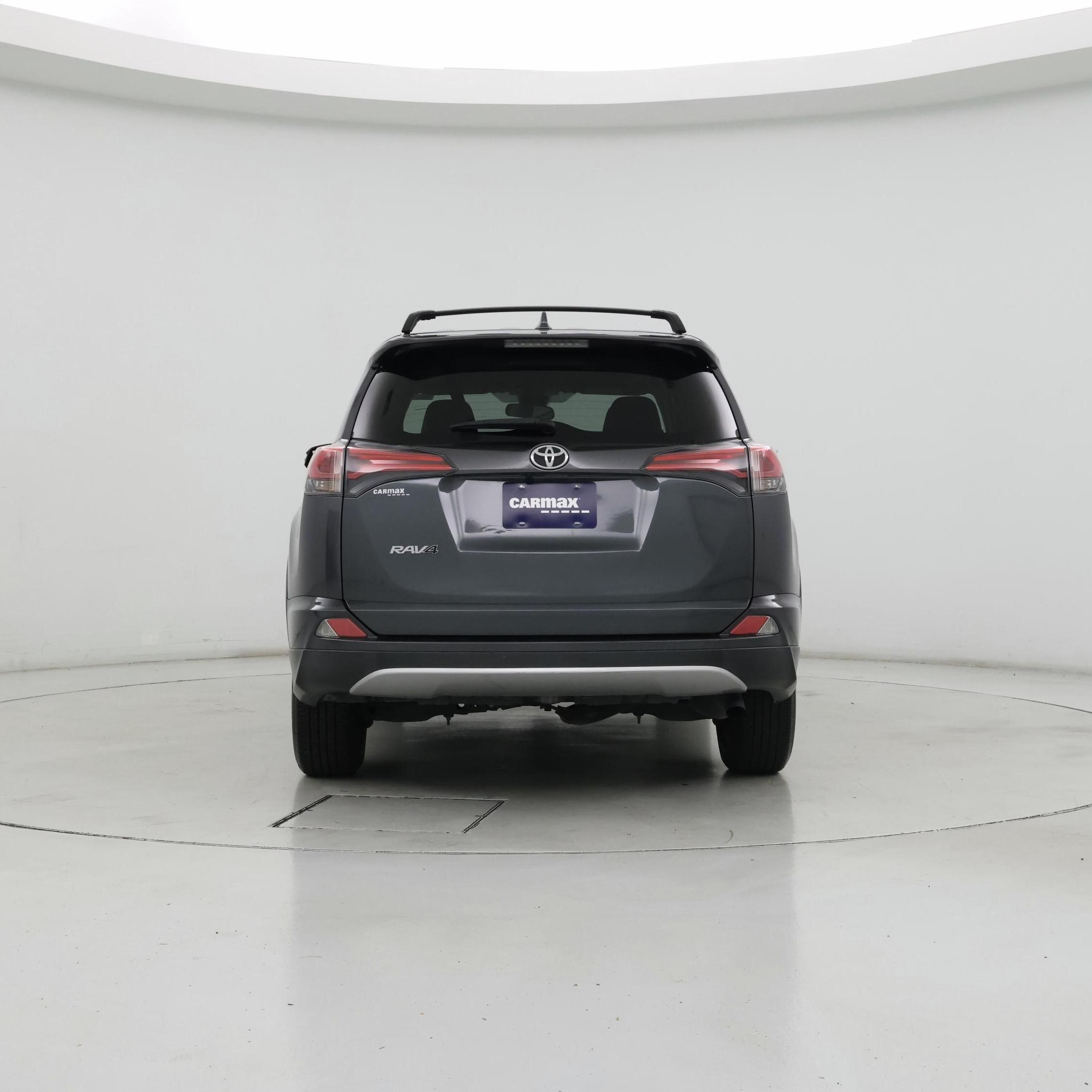 Thumbnail: 2018 Toyota RAV4 - 6