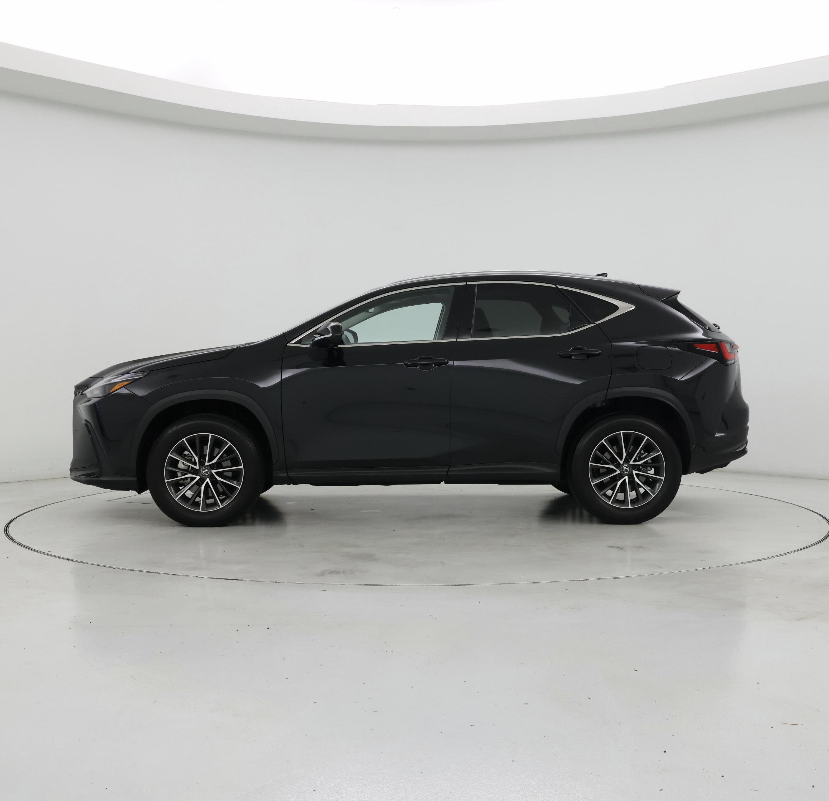 Thumbnail: 2024 Lexus NX - 3