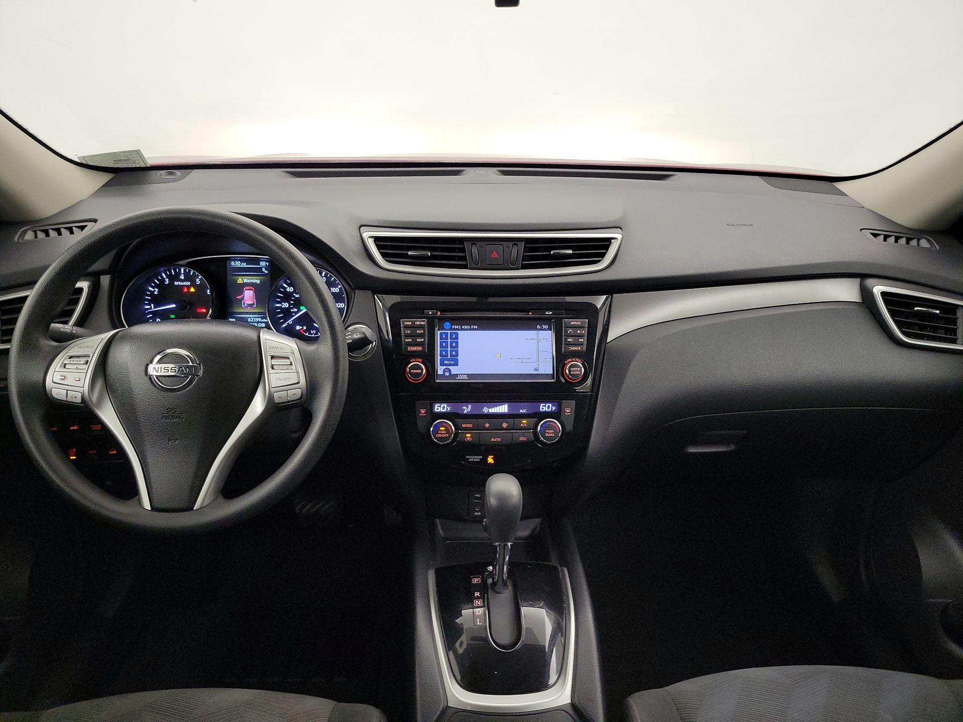 Thumbnail: 2016 Nissan Rogue - 9