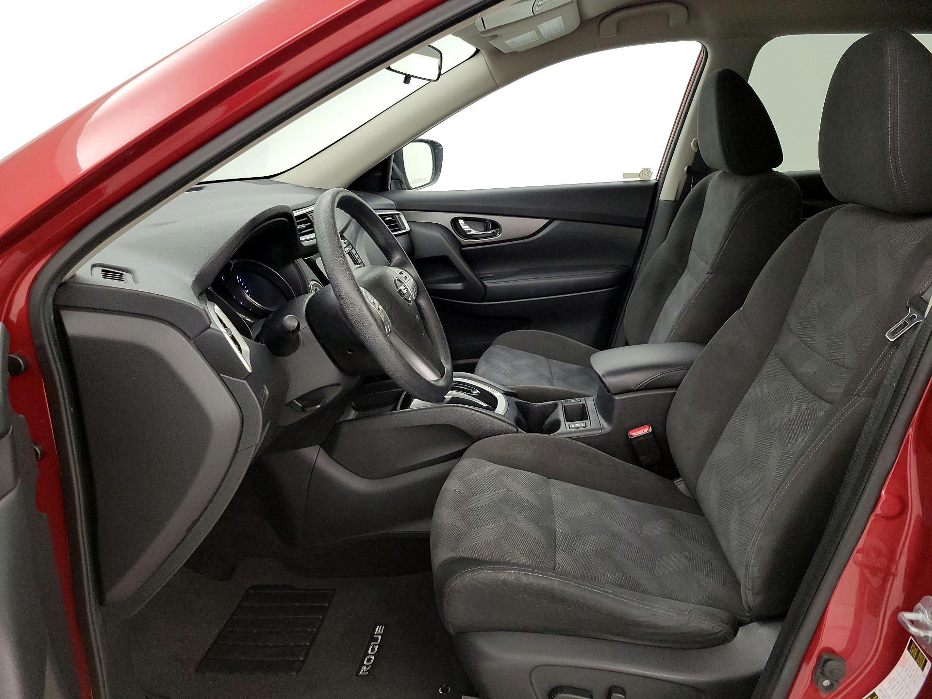 Thumbnail: 2016 Nissan Rogue - 11