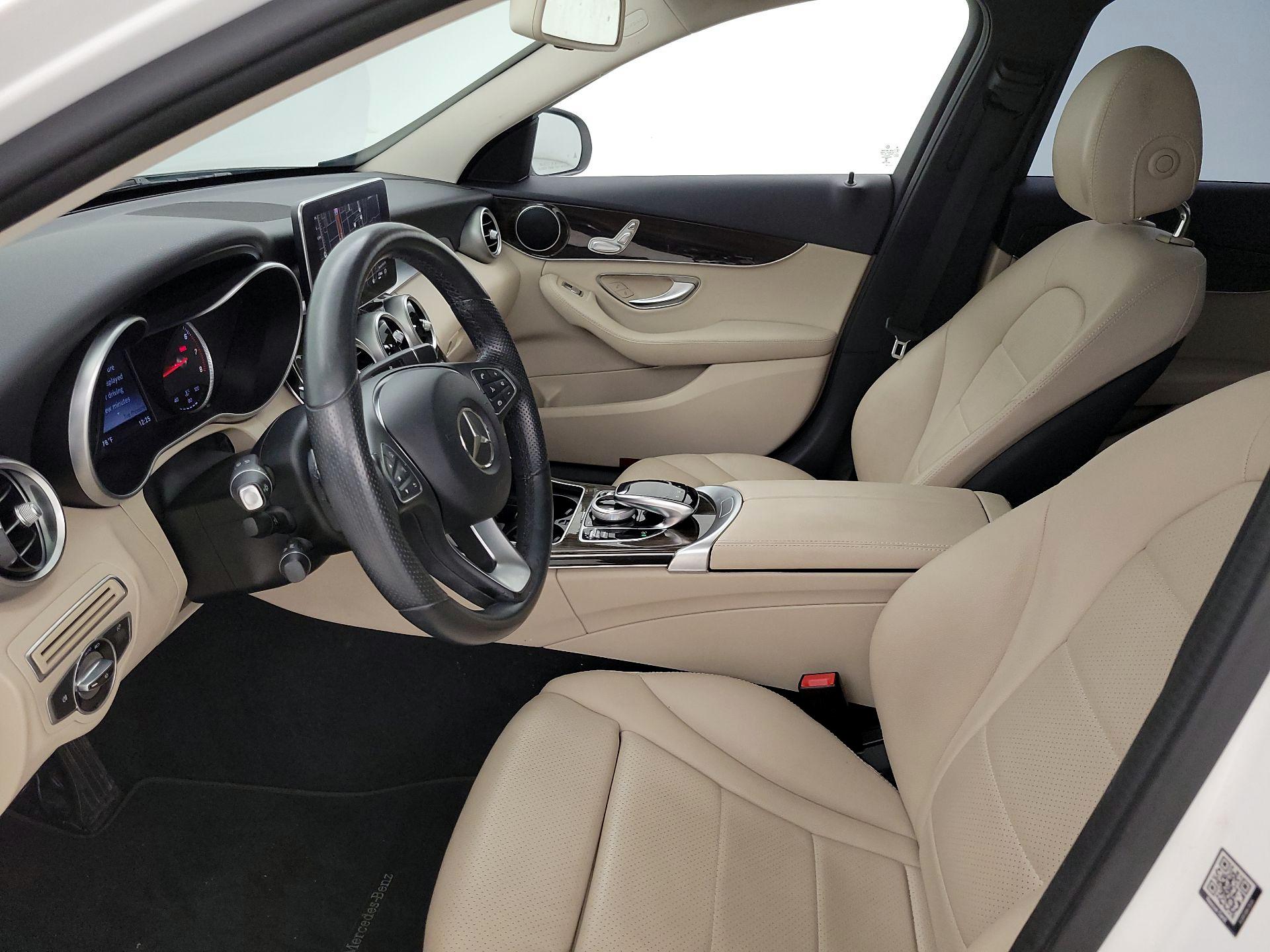 Thumbnail: 2016 Mercedes-Benz C-Class - 11