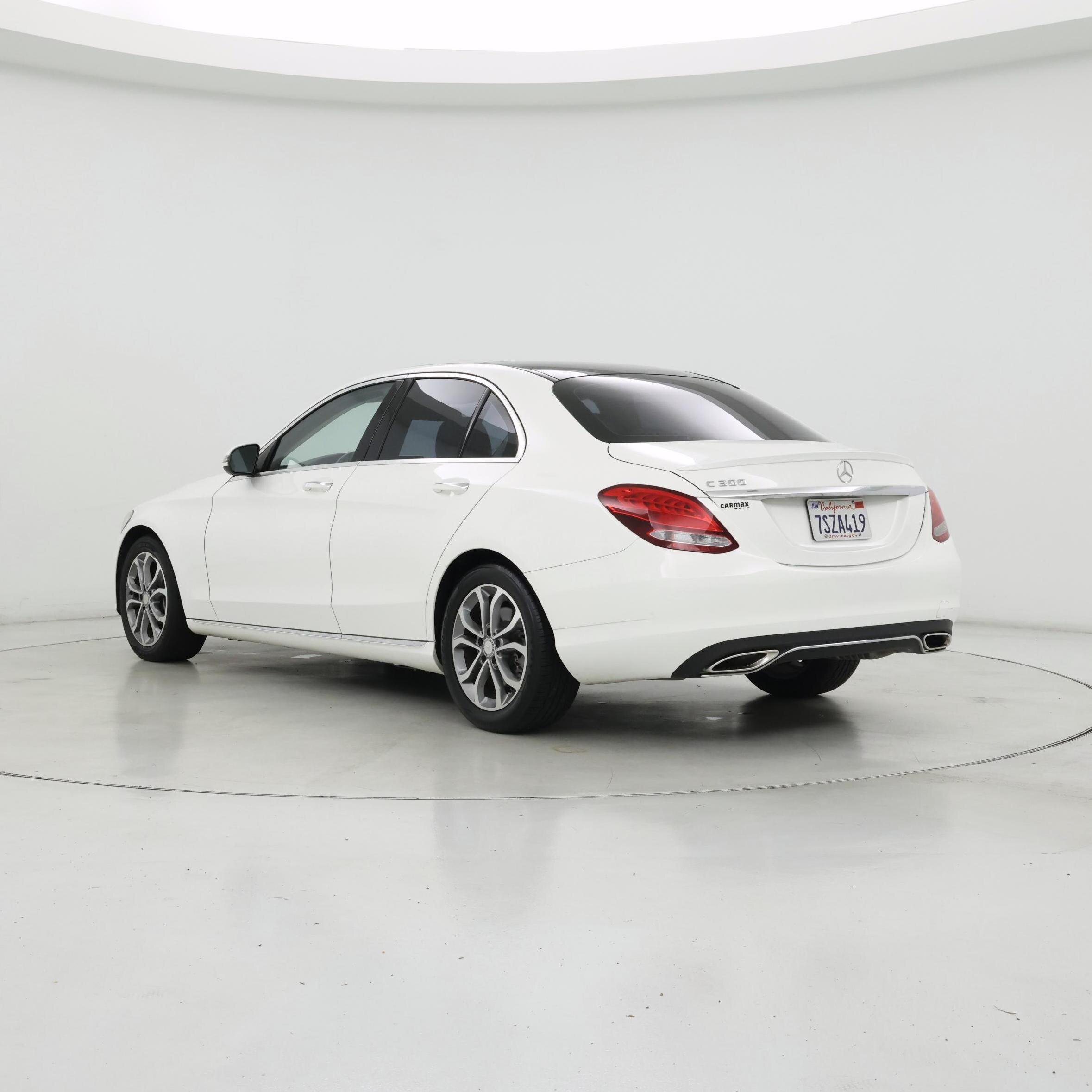 Thumbnail: 2016 Mercedes-Benz C-Class - 2