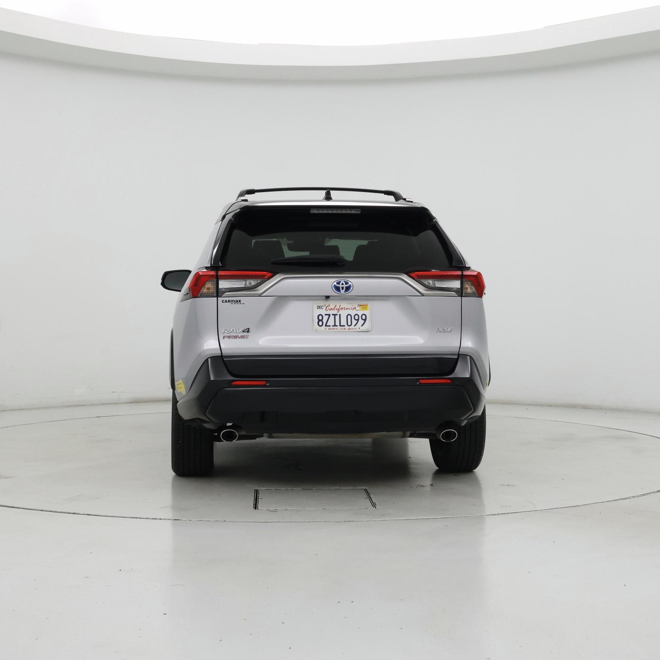 Thumbnail: 2021 Toyota RAV4 - 6