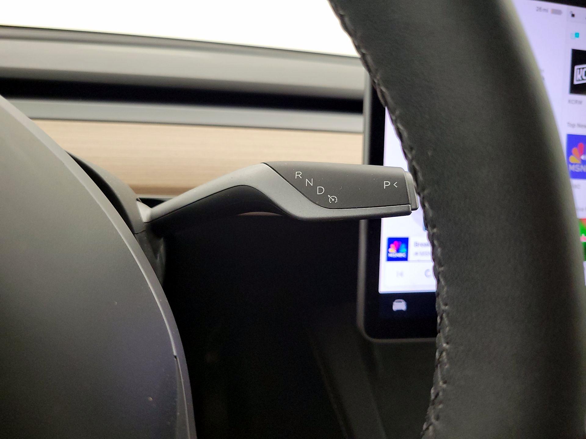 Thumbnail: 2025 Tesla Model Y - 17