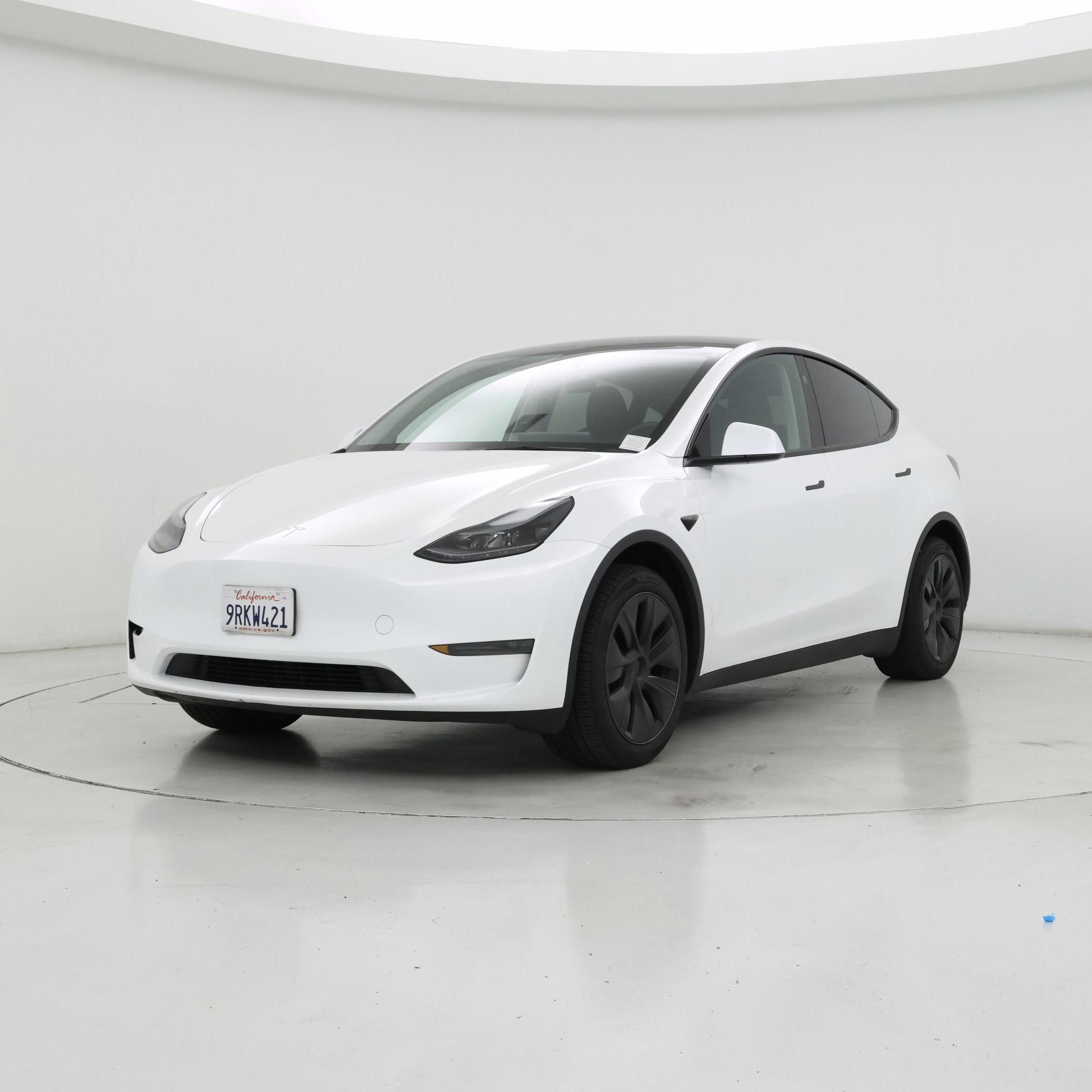 Thumbnail: 2025 Tesla Model Y - 4