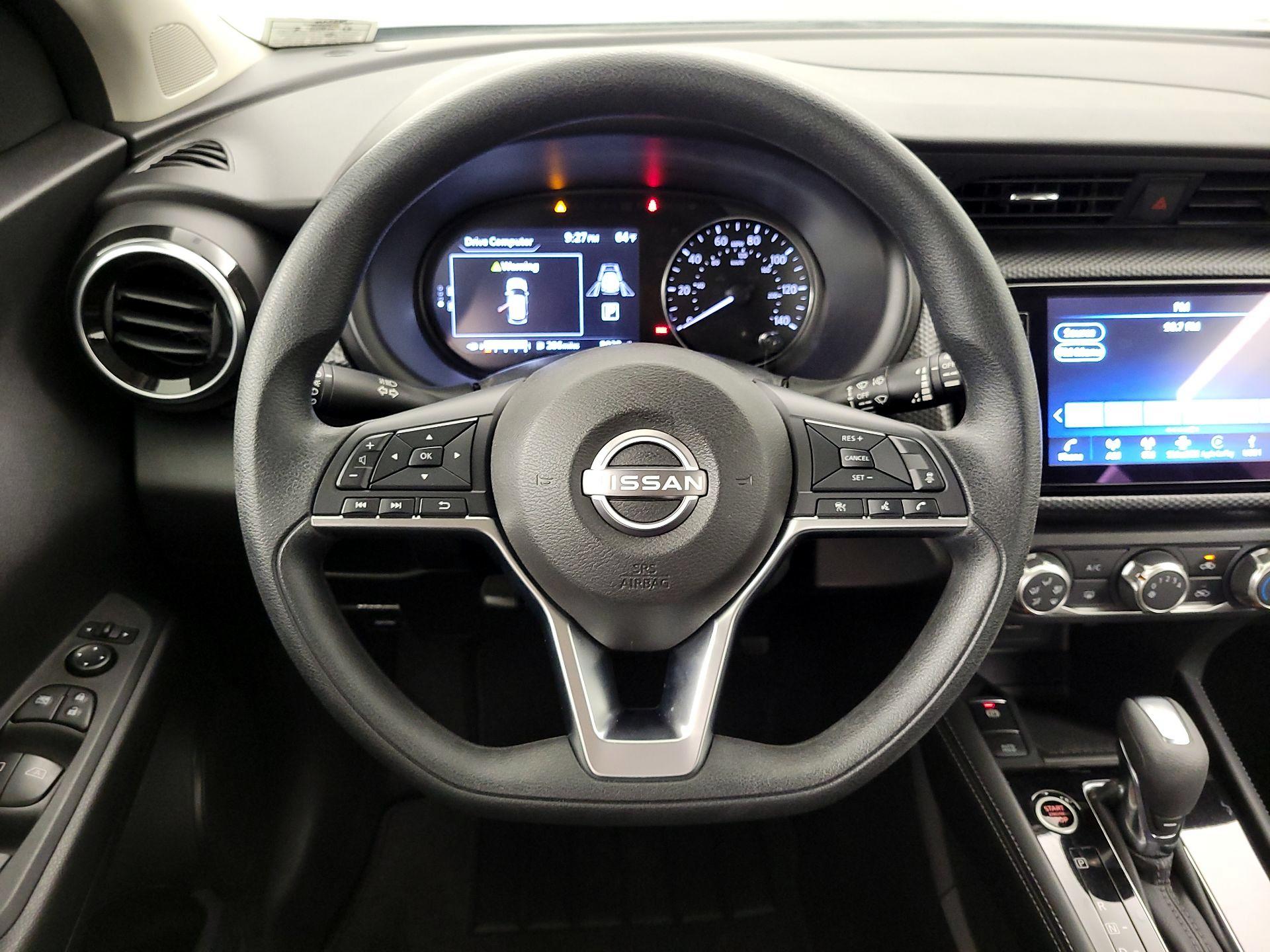 Thumbnail: 2024 Nissan Kicks - 10