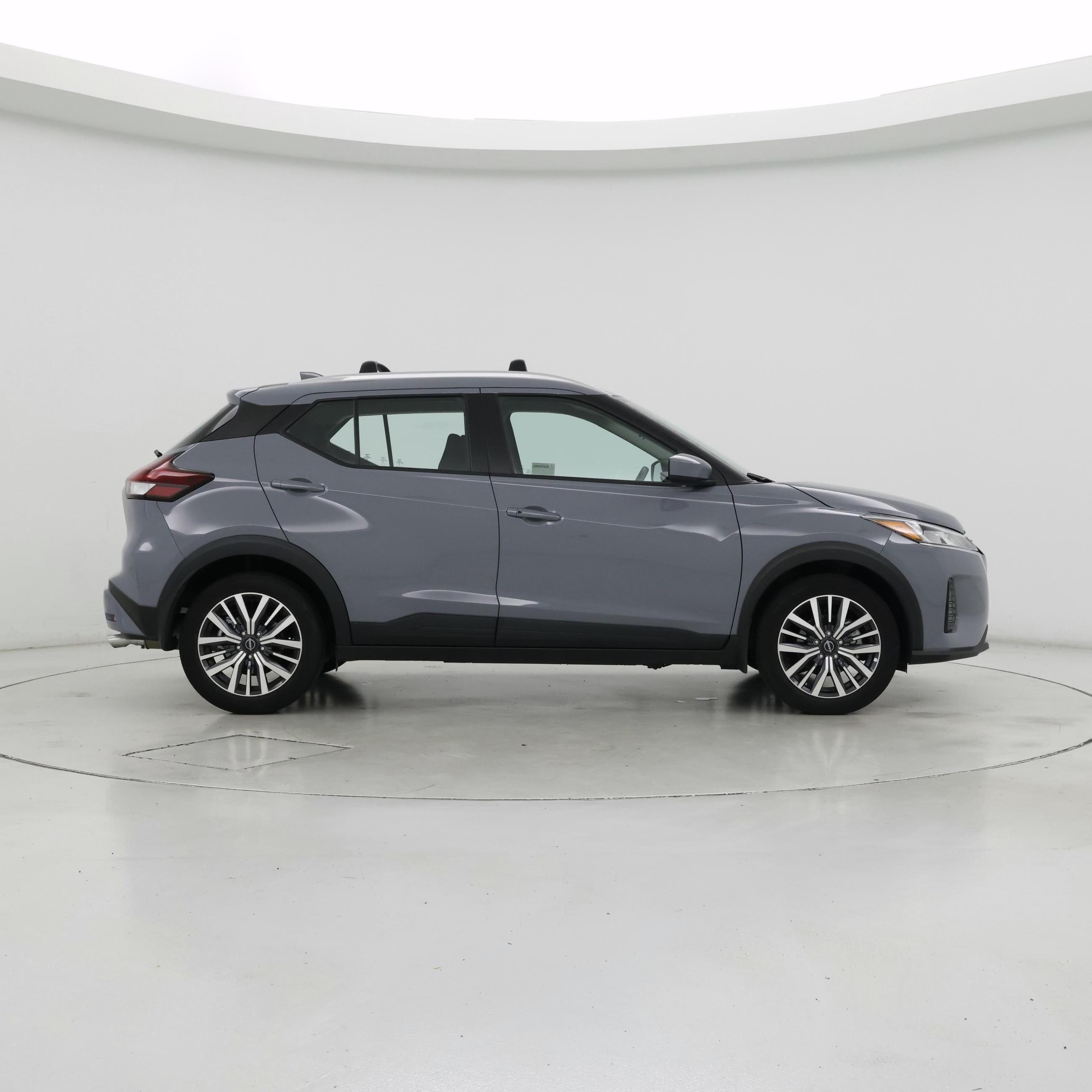 Thumbnail: 2024 Nissan Kicks - 7