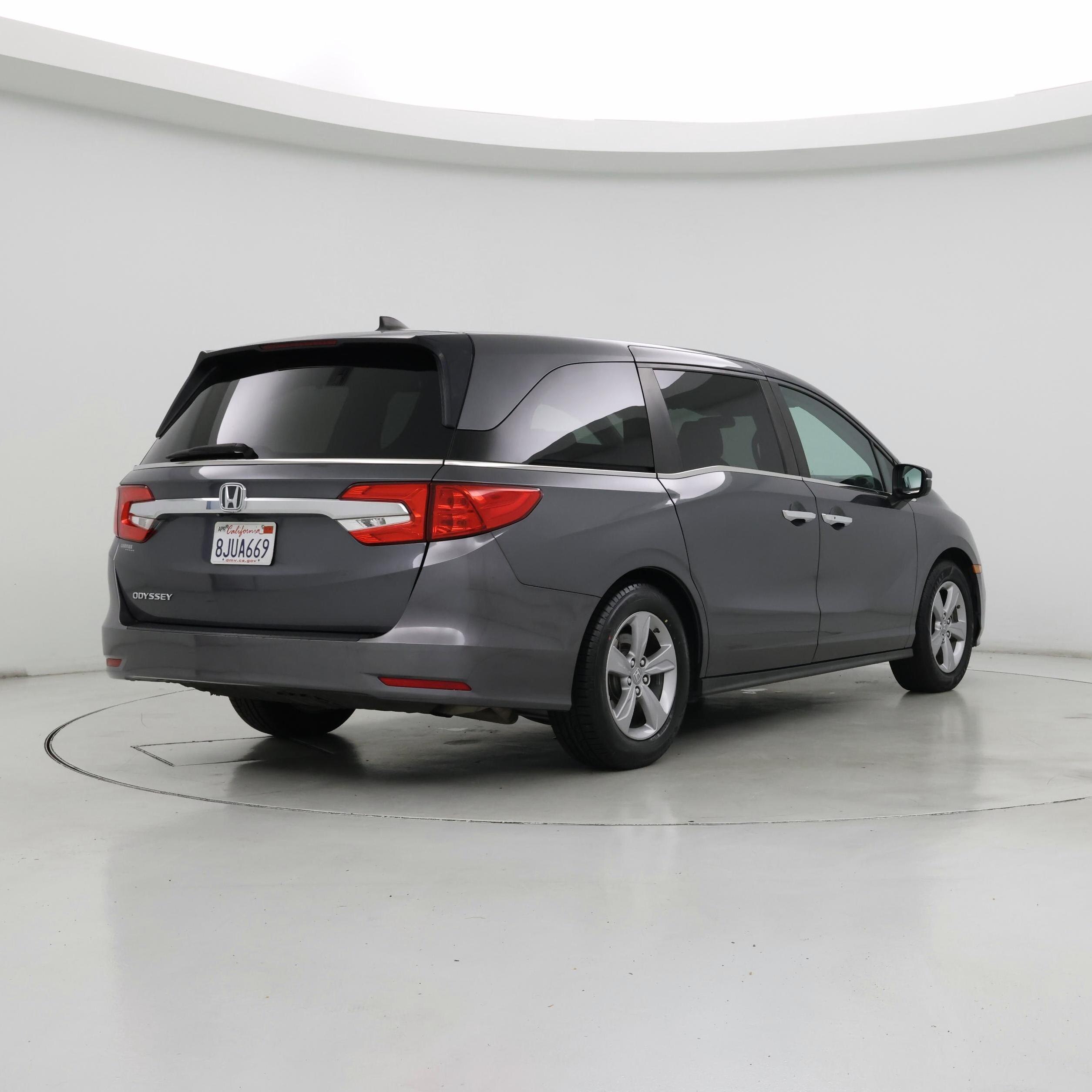 Thumbnail: 2019 Honda Odyssey - 8