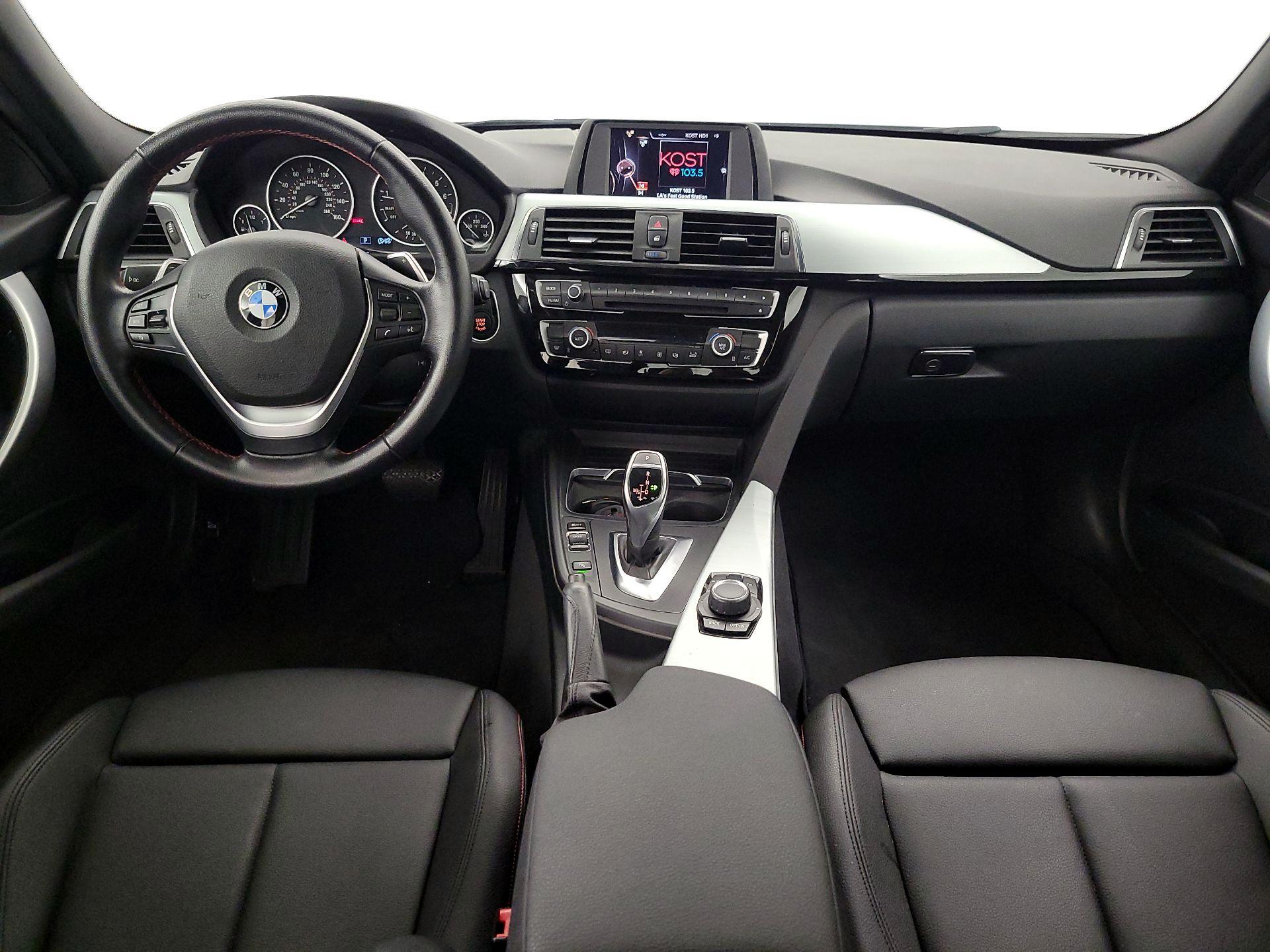 Thumbnail: 2016 BMW 3 Series - 9