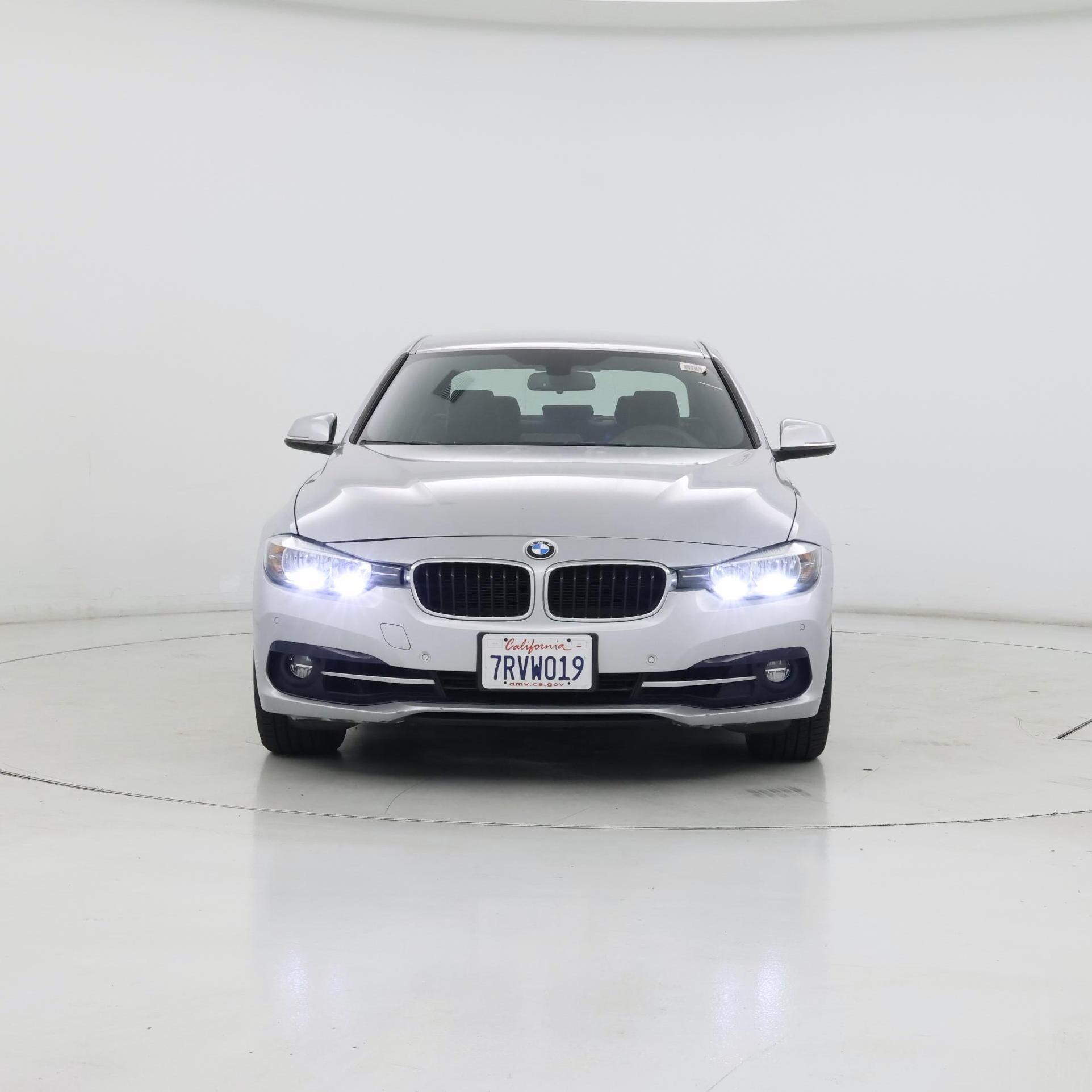 Thumbnail: 2016 BMW 3 Series - 5