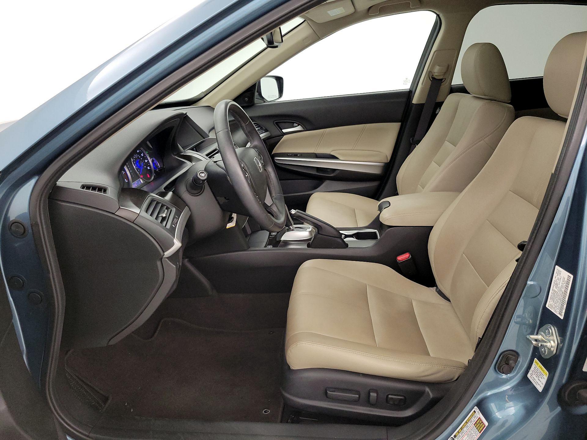 Thumbnail: 2013 Honda Accord Crosstour - 11