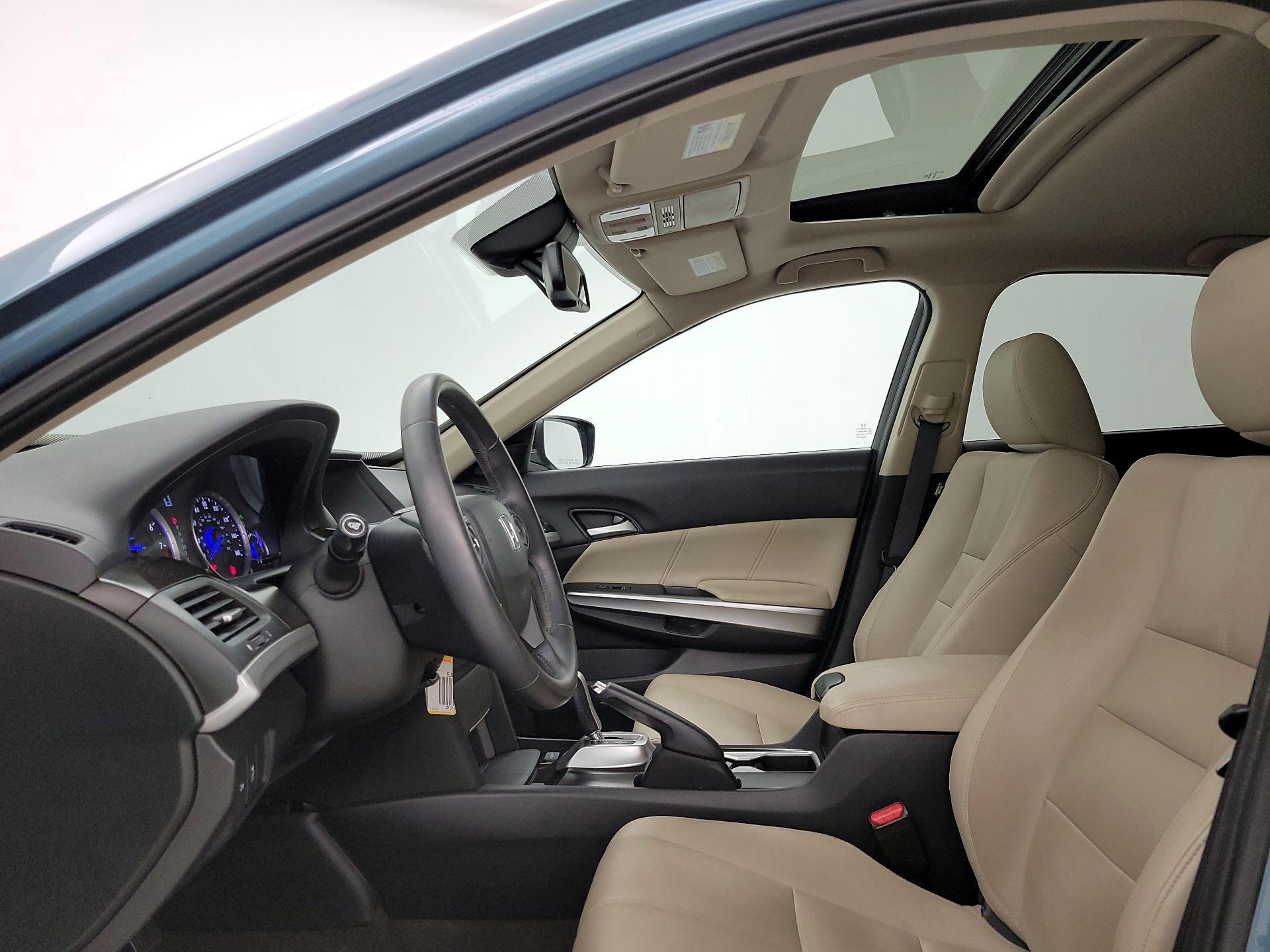Thumbnail: 2013 Honda Accord Crosstour - 19