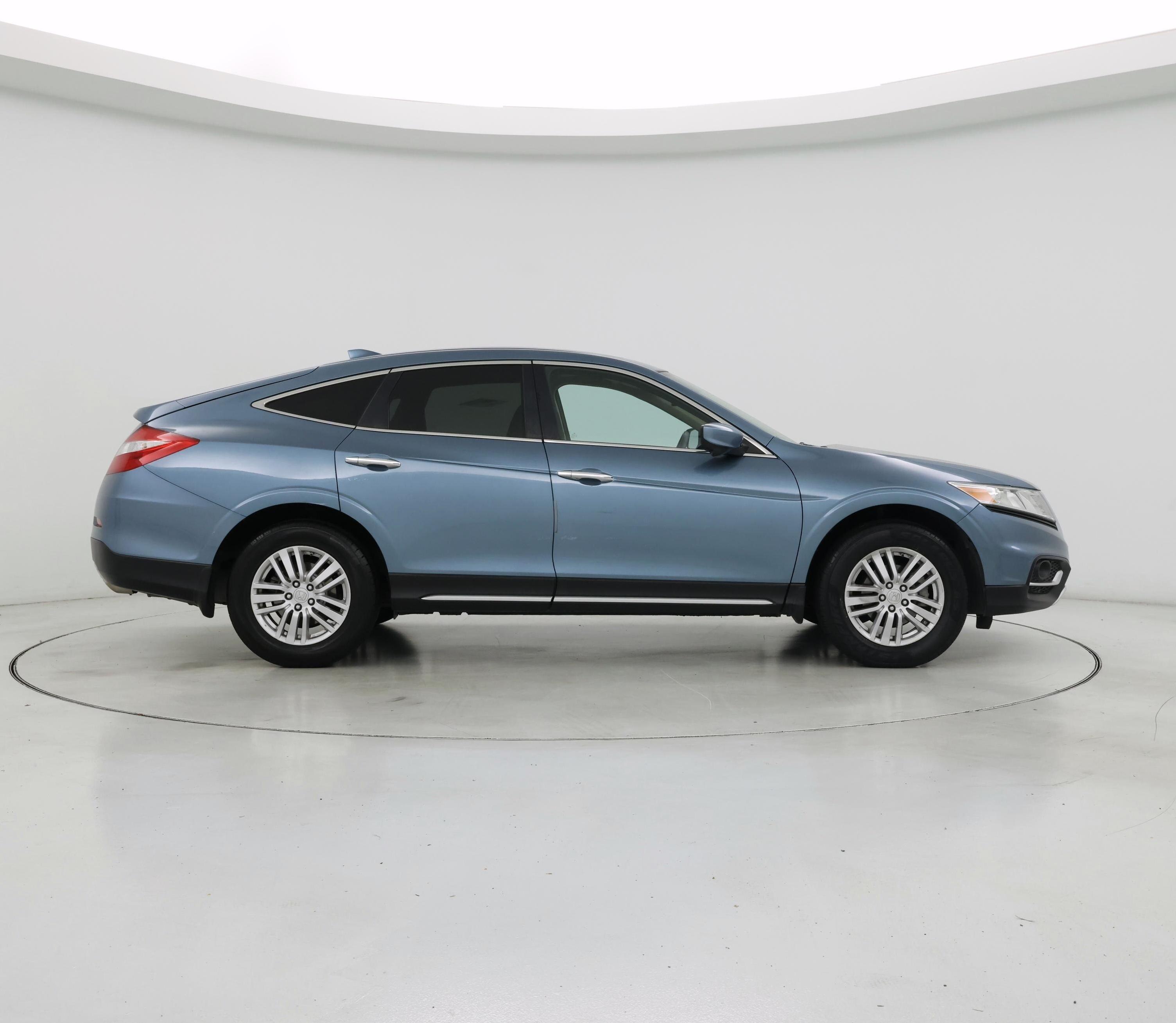 Thumbnail: 2013 Honda Accord Crosstour - 7