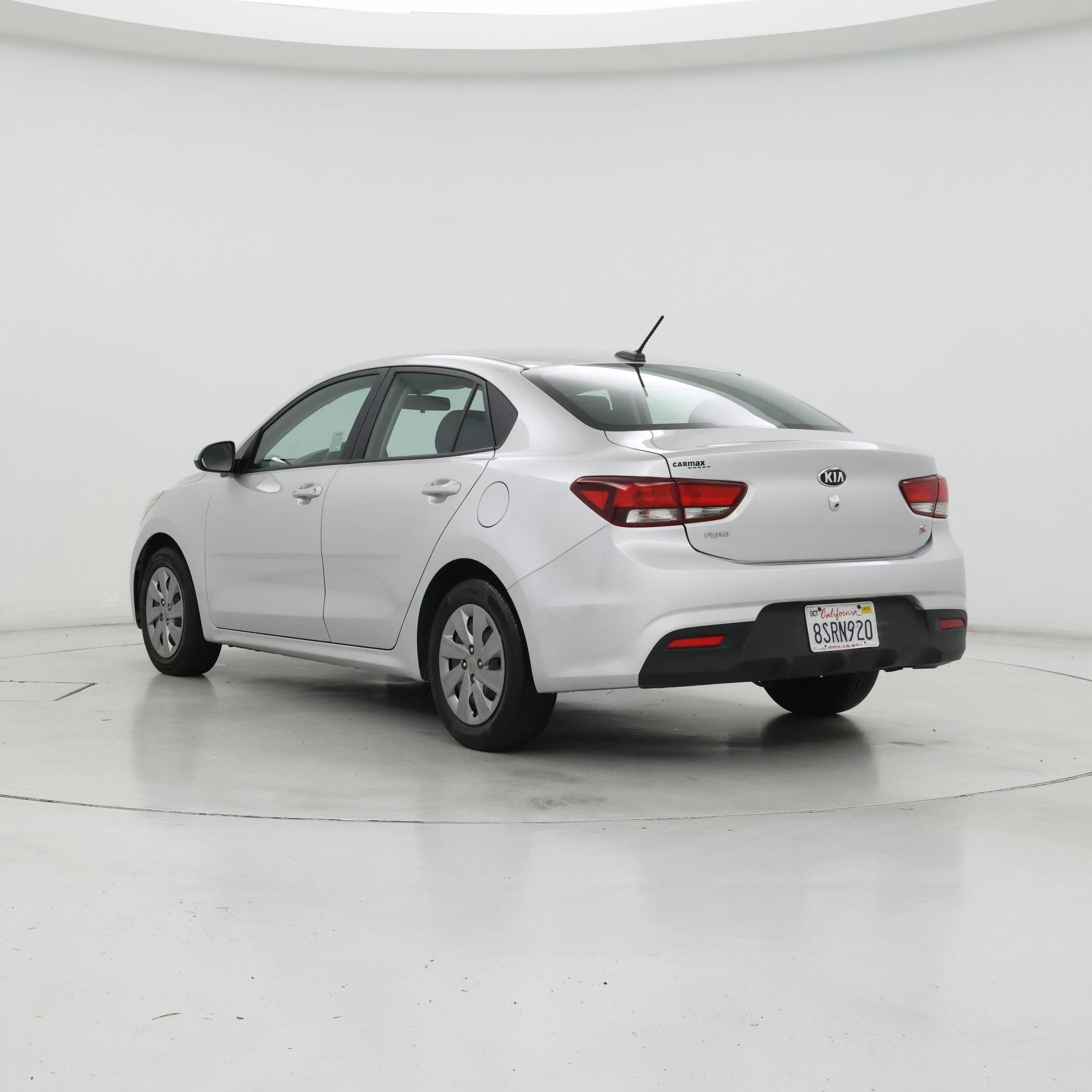 Thumbnail: 2020 Kia Rio - 2
