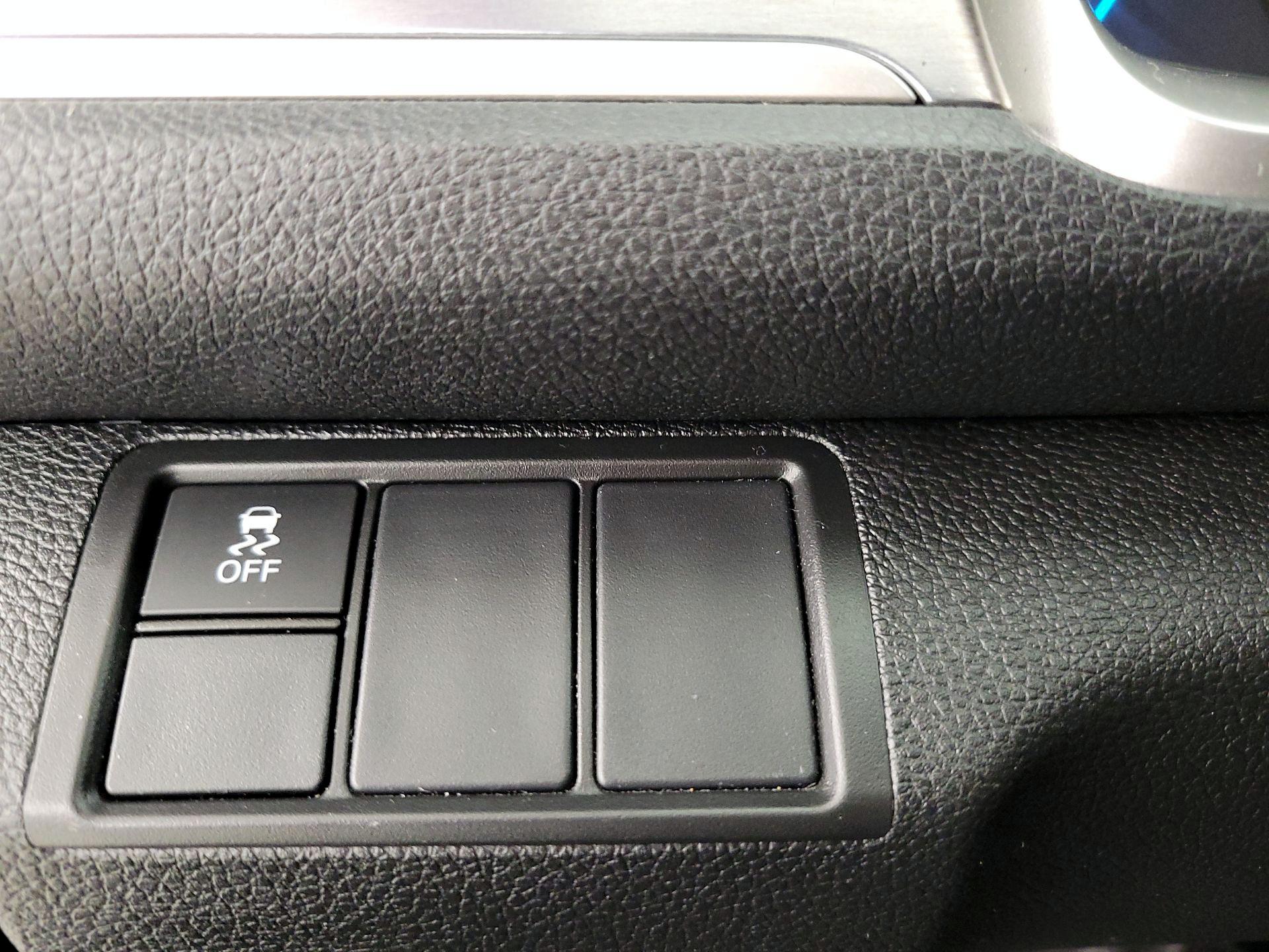 Thumbnail: 2016 Honda Civic - 13