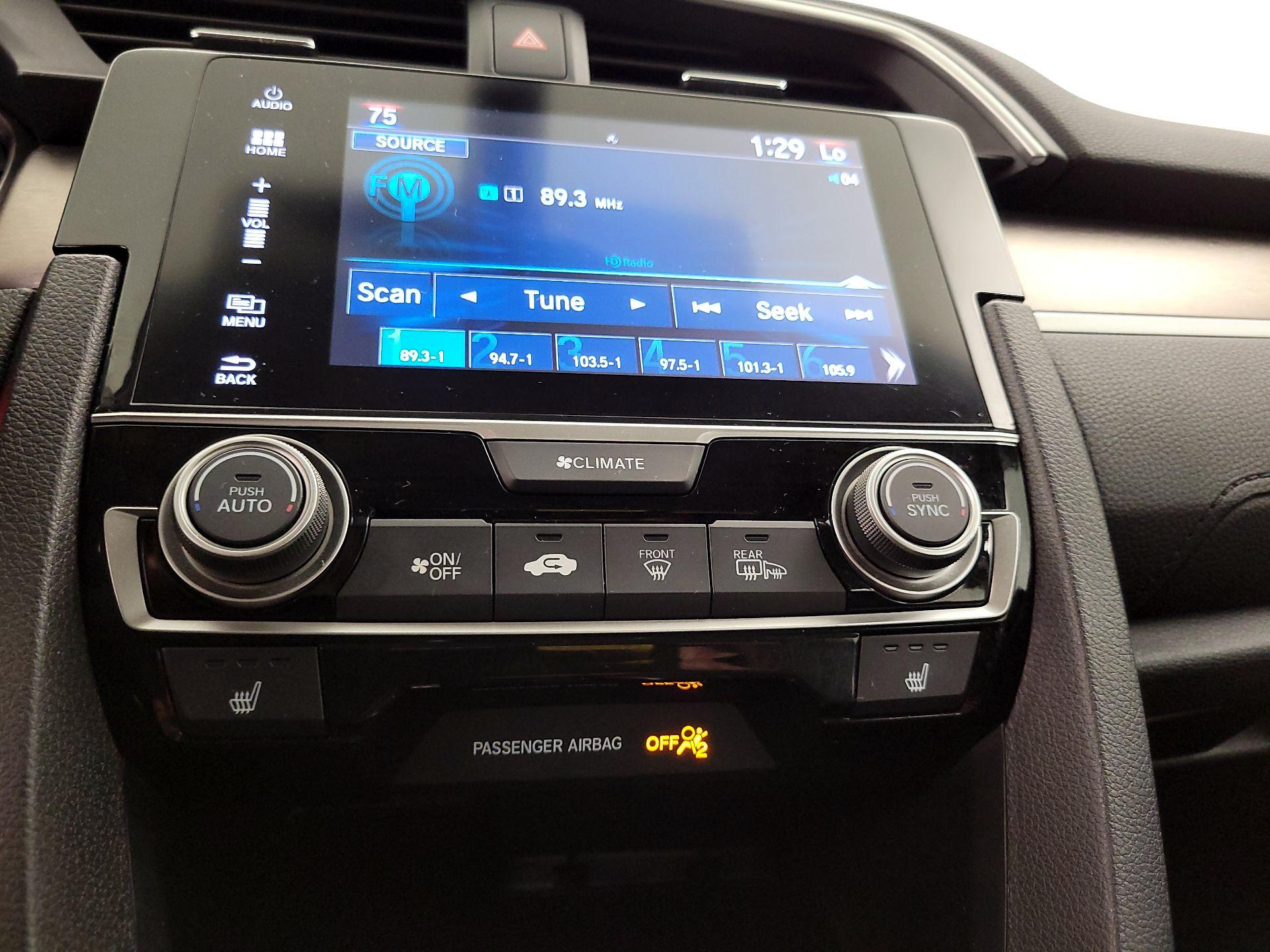 Thumbnail: 2016 Honda Civic - 16