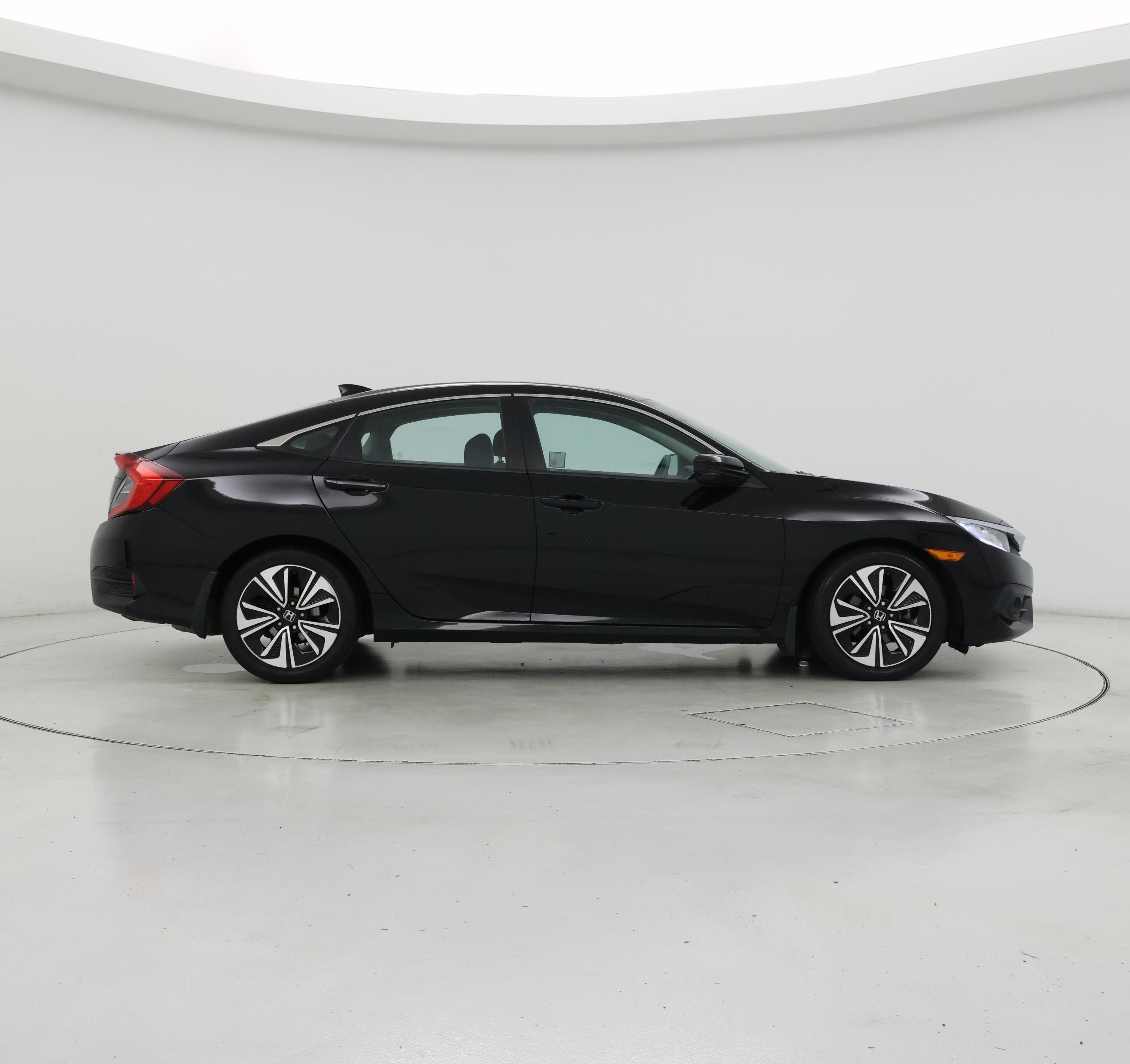 Thumbnail: 2016 Honda Civic - 7