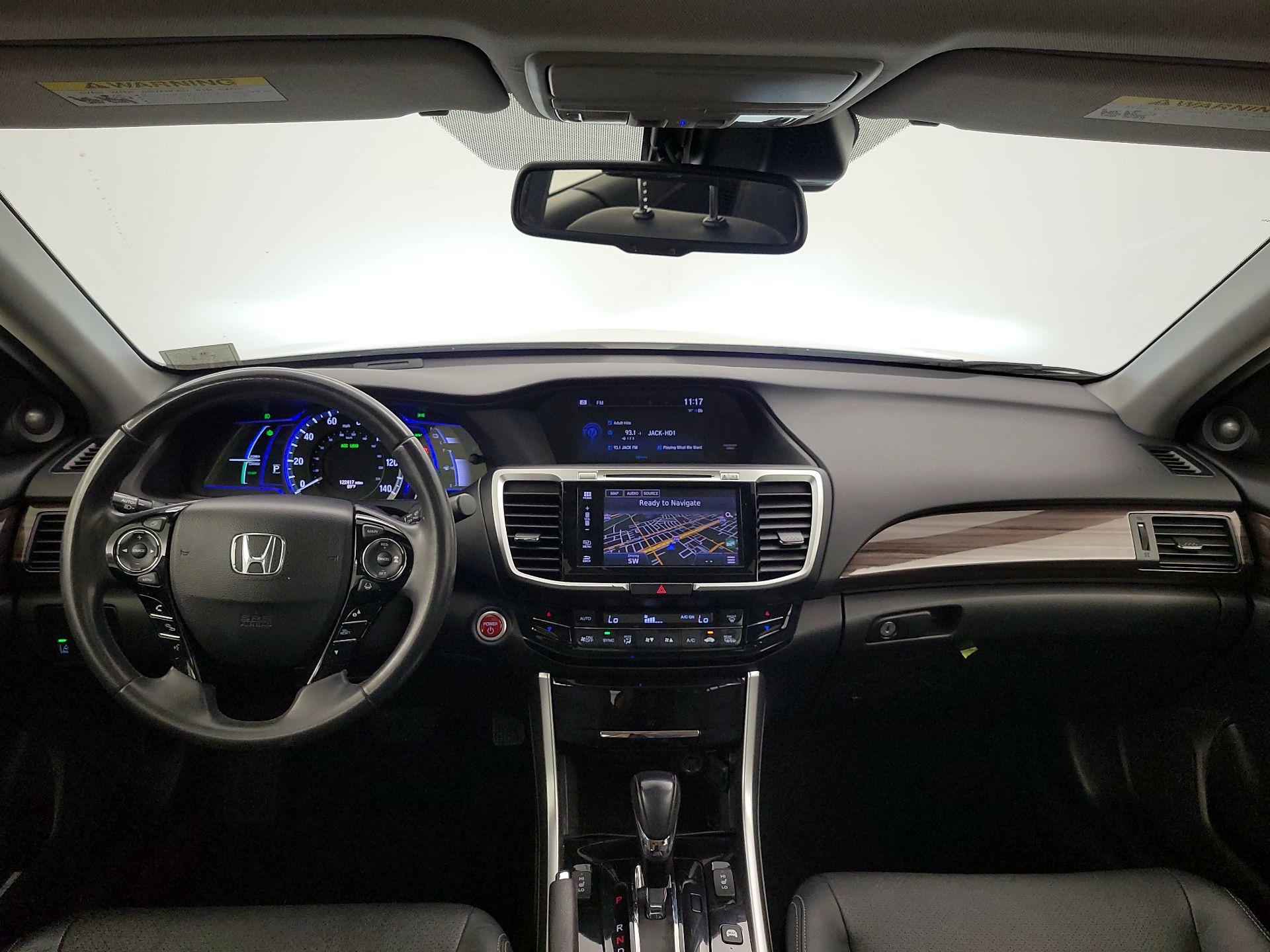 Thumbnail: 2017 Honda Accord - 9