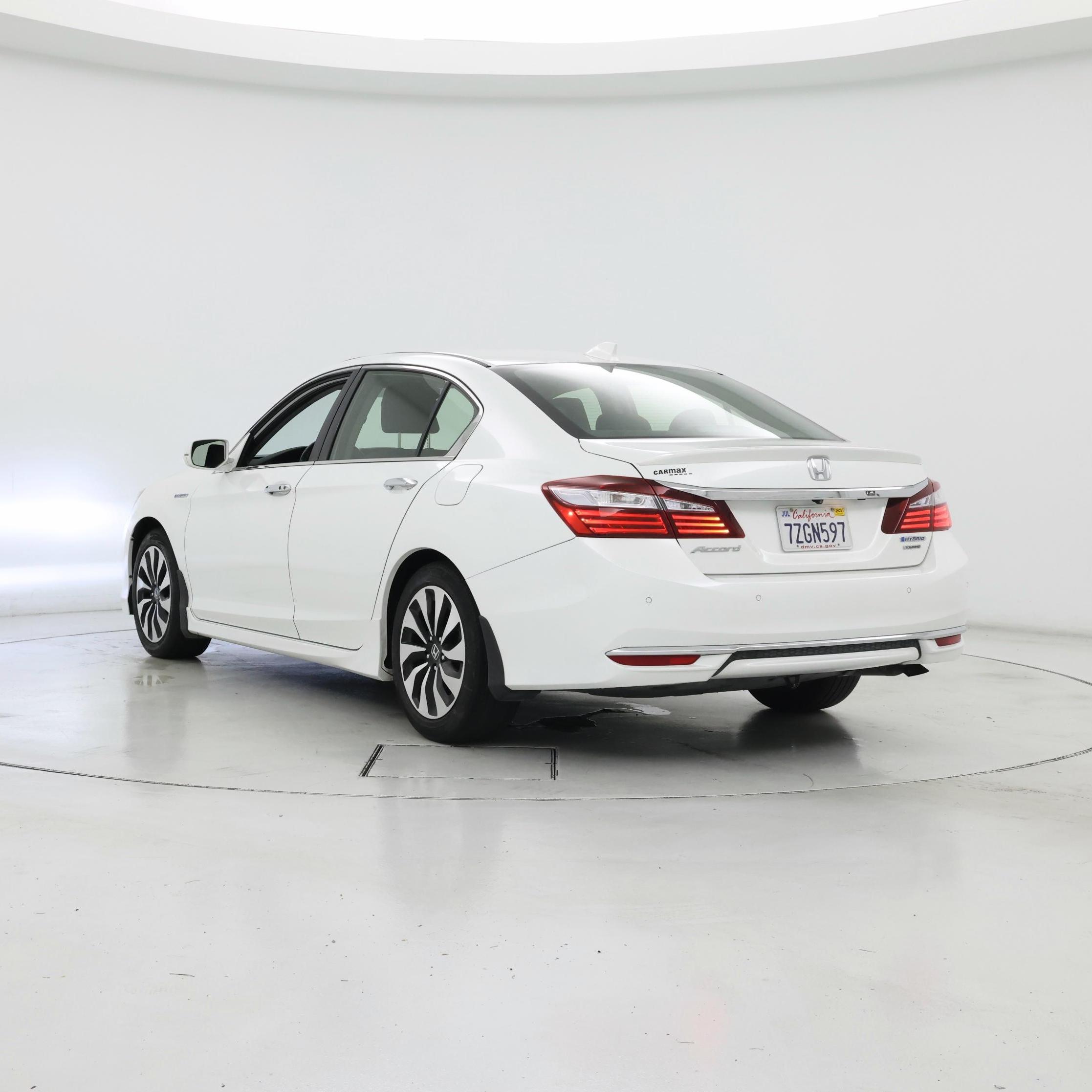 Thumbnail: 2017 Honda Accord - 2