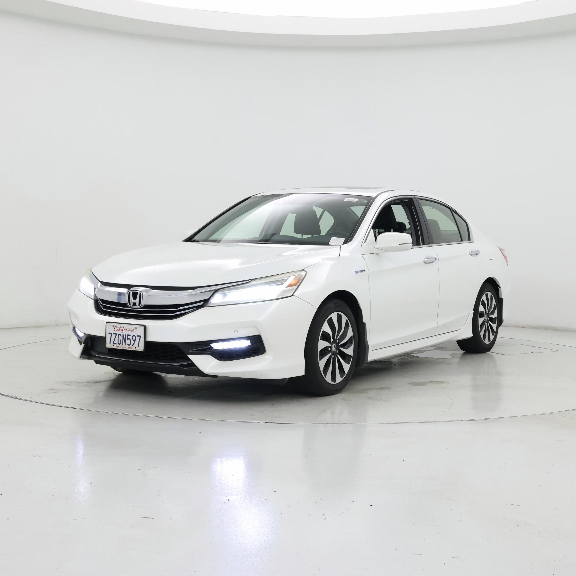 Thumbnail: 2017 Honda Accord - 4