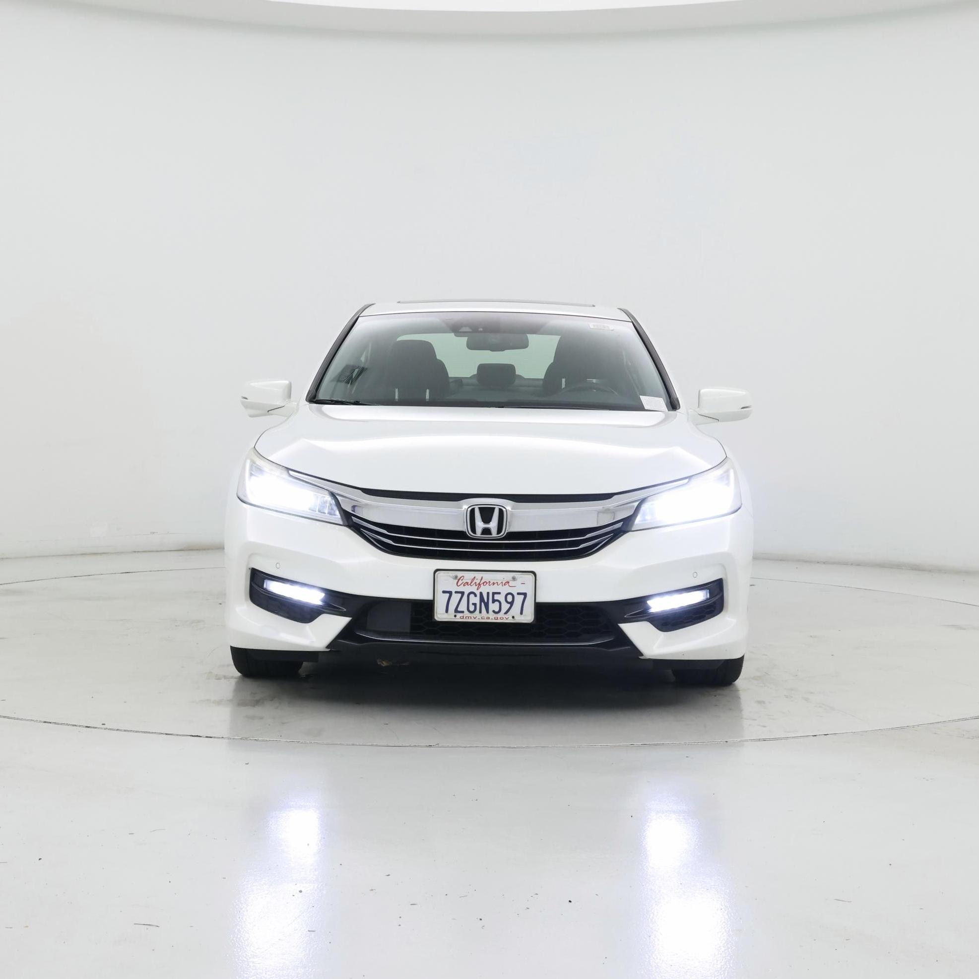 Thumbnail: 2017 Honda Accord - 5