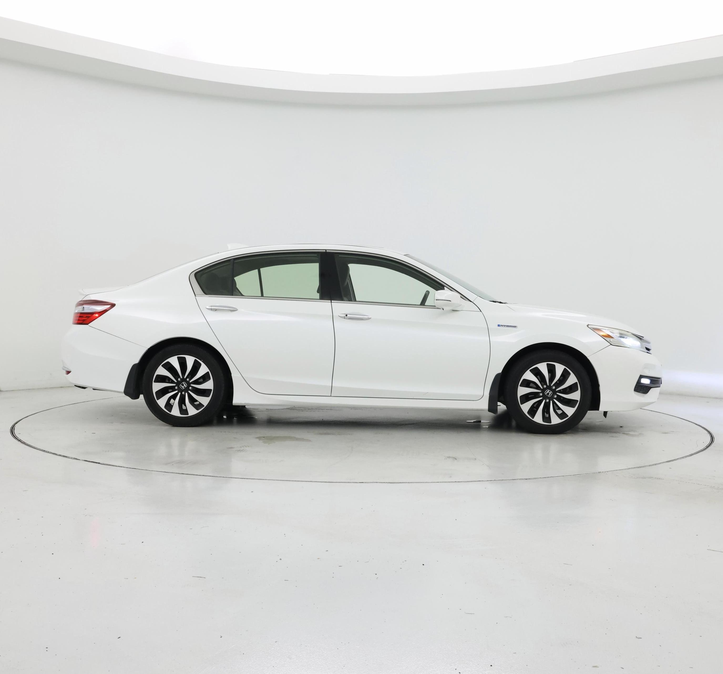 Thumbnail: 2017 Honda Accord - 7