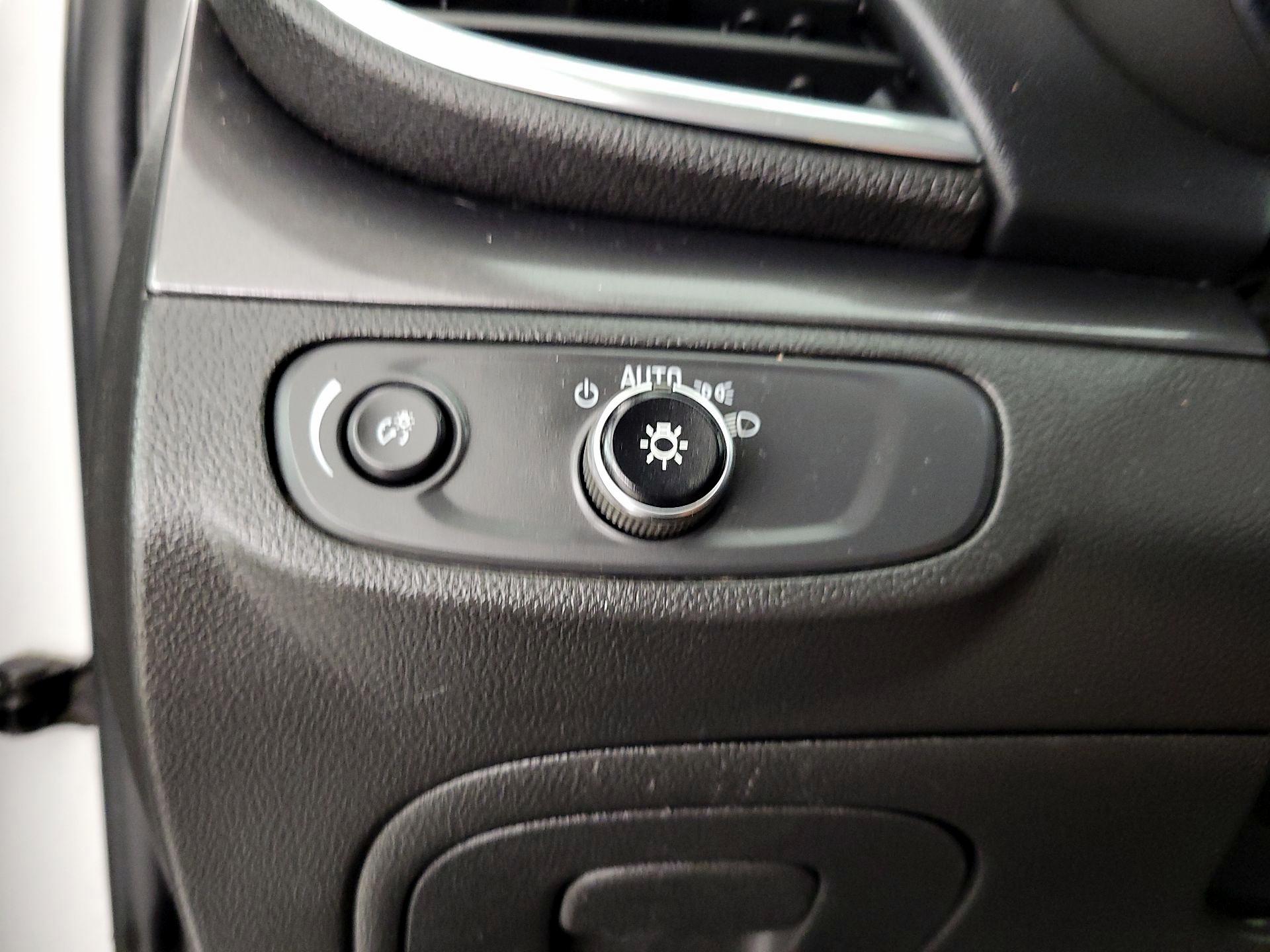 Thumbnail: 2020 Buick Encore - 13
