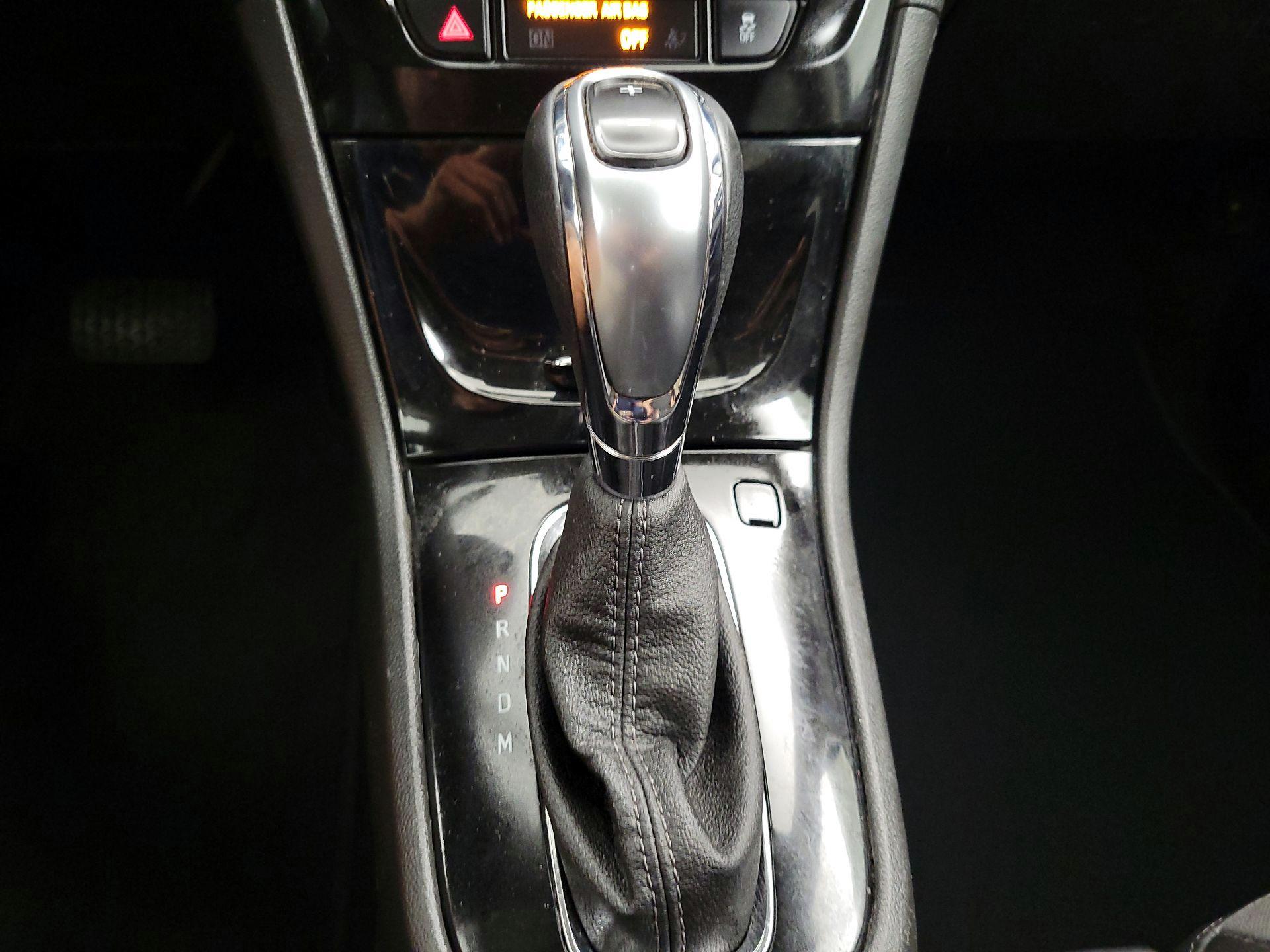 Thumbnail: 2020 Buick Encore - 17