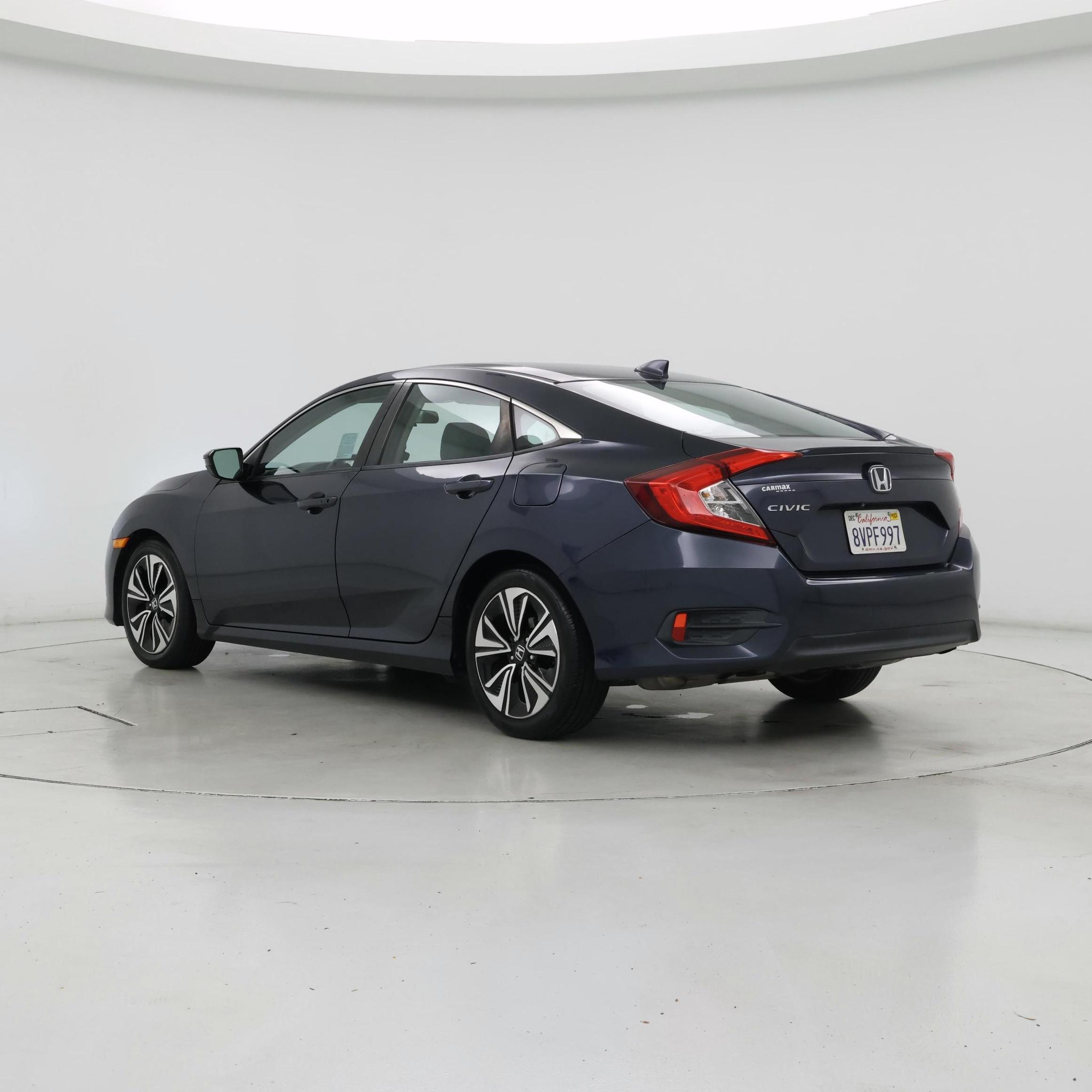 Thumbnail: 2017 Honda Civic - 2
