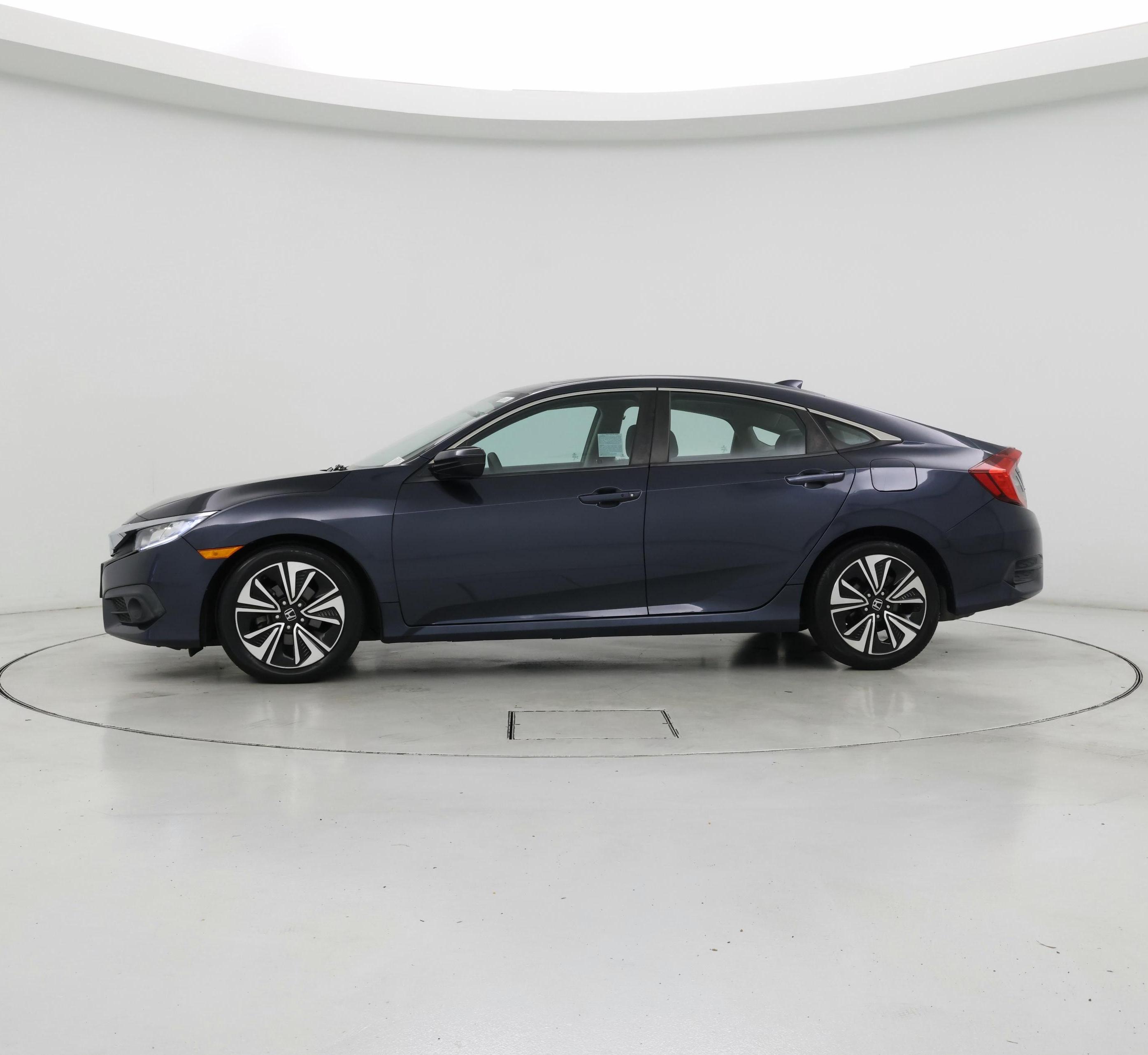 Thumbnail: 2017 Honda Civic - 3